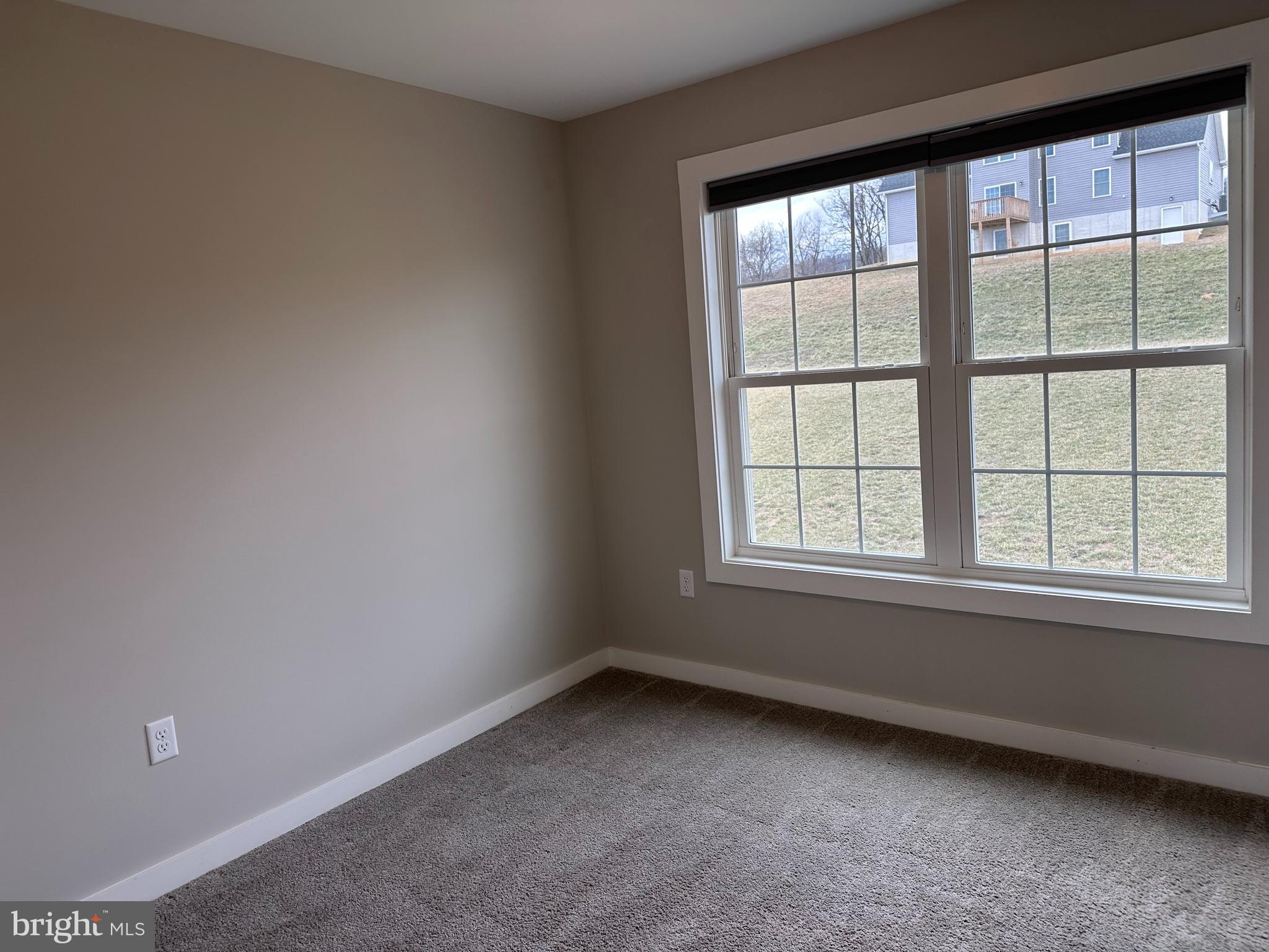 PEBBLE RIDGE - Residential