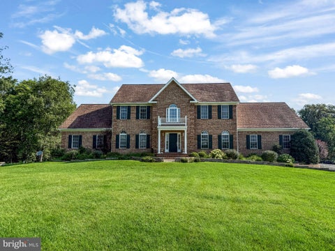 Homes For Sale - 5406 Germantown Road<br/> MIDLAND, VA 22728