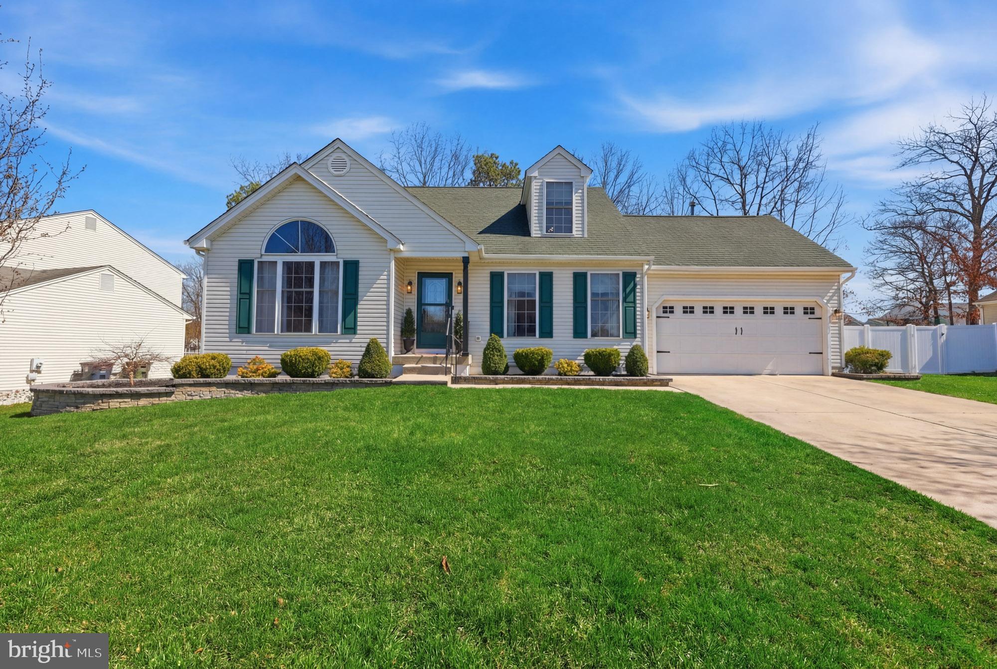 551 SCHOOL HOUSE ROAD