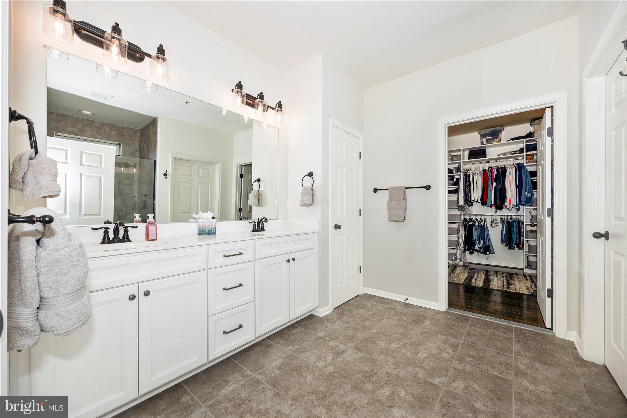 CLEARVIEW AT NEW MARKET - Residential