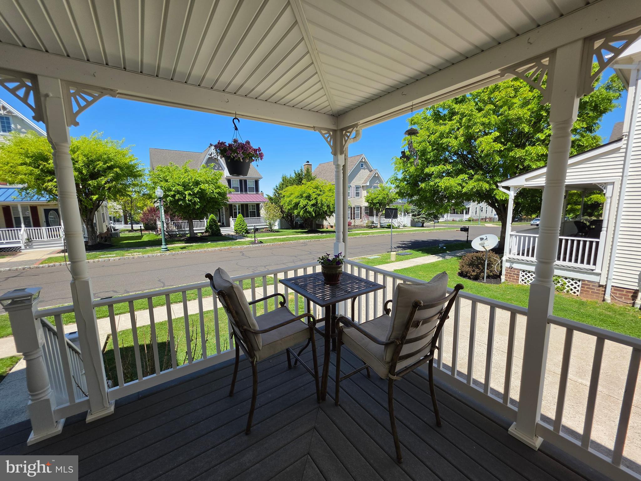 IVYLAND VILLAGE - Residential