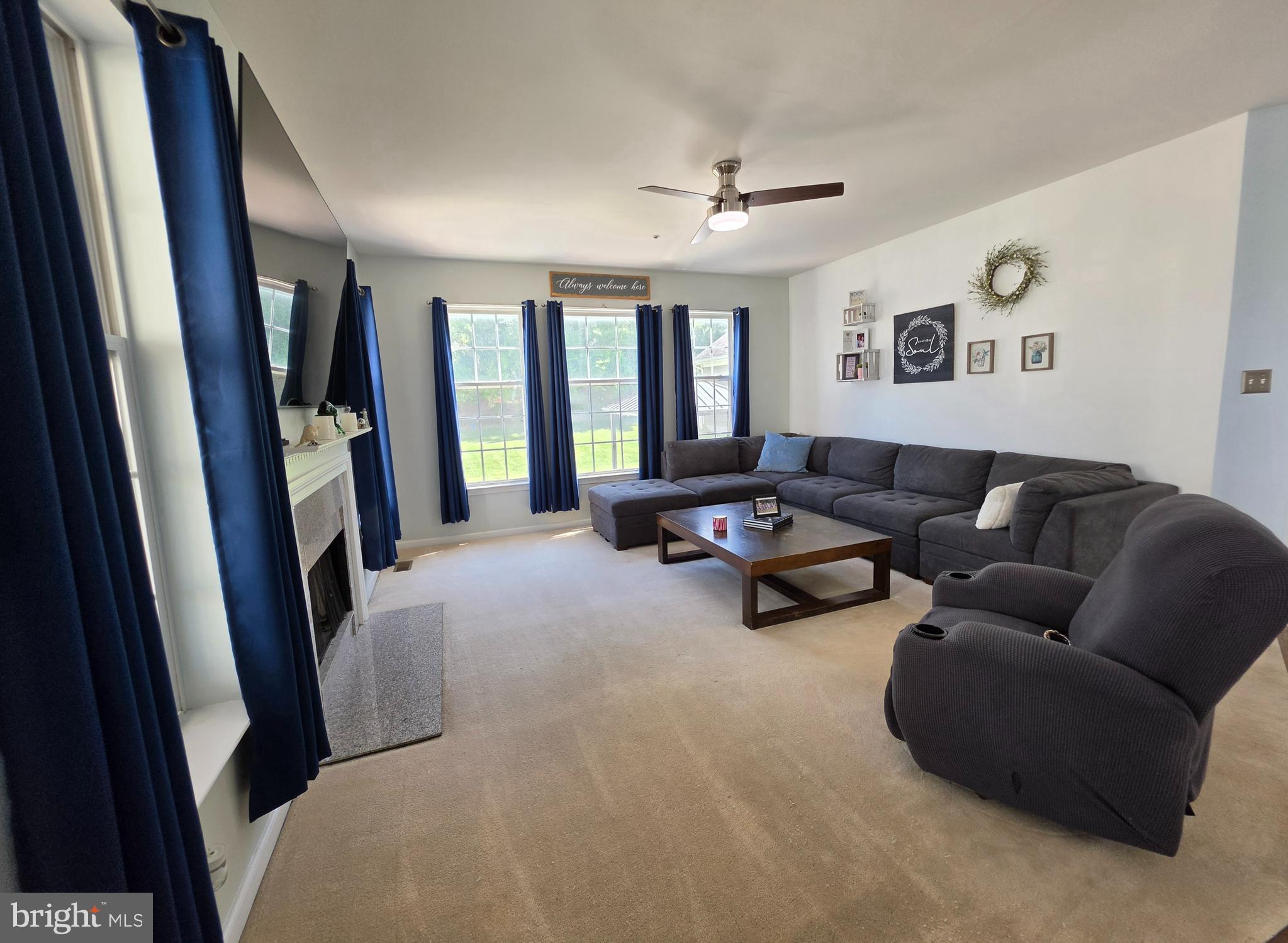 IVYLAND VILLAGE - Residential
