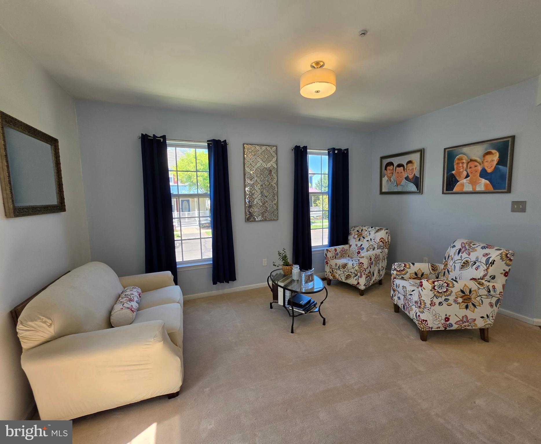 IVYLAND VILLAGE - Residential