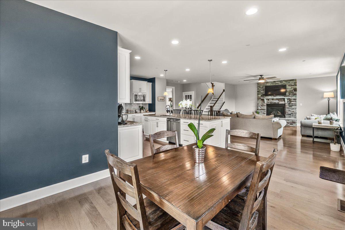 LAKE LINGANORE OAKDALE - Residential