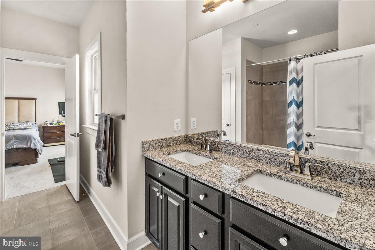 LAKE LINGANORE OAKDALE - Residential