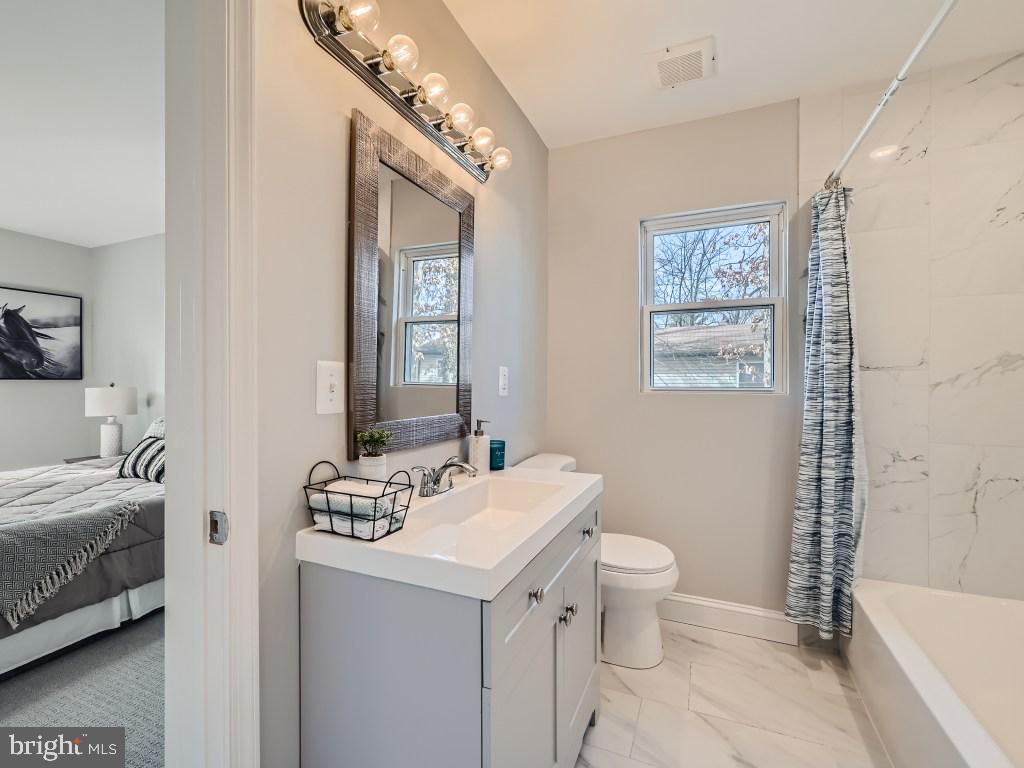 CATONSVILLE HEIGHTS - Residential