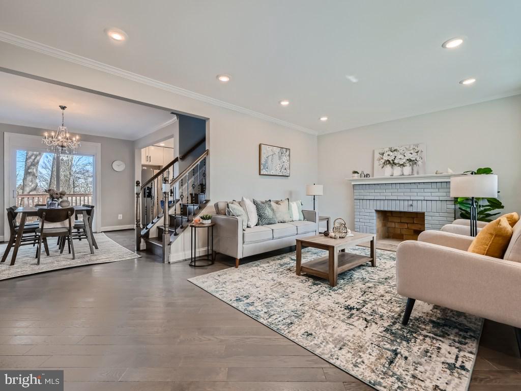 CATONSVILLE HEIGHTS - Residential