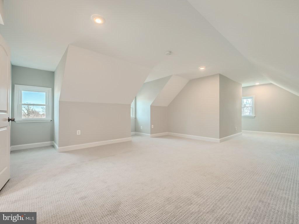 CATONSVILLE HEIGHTS - Residential