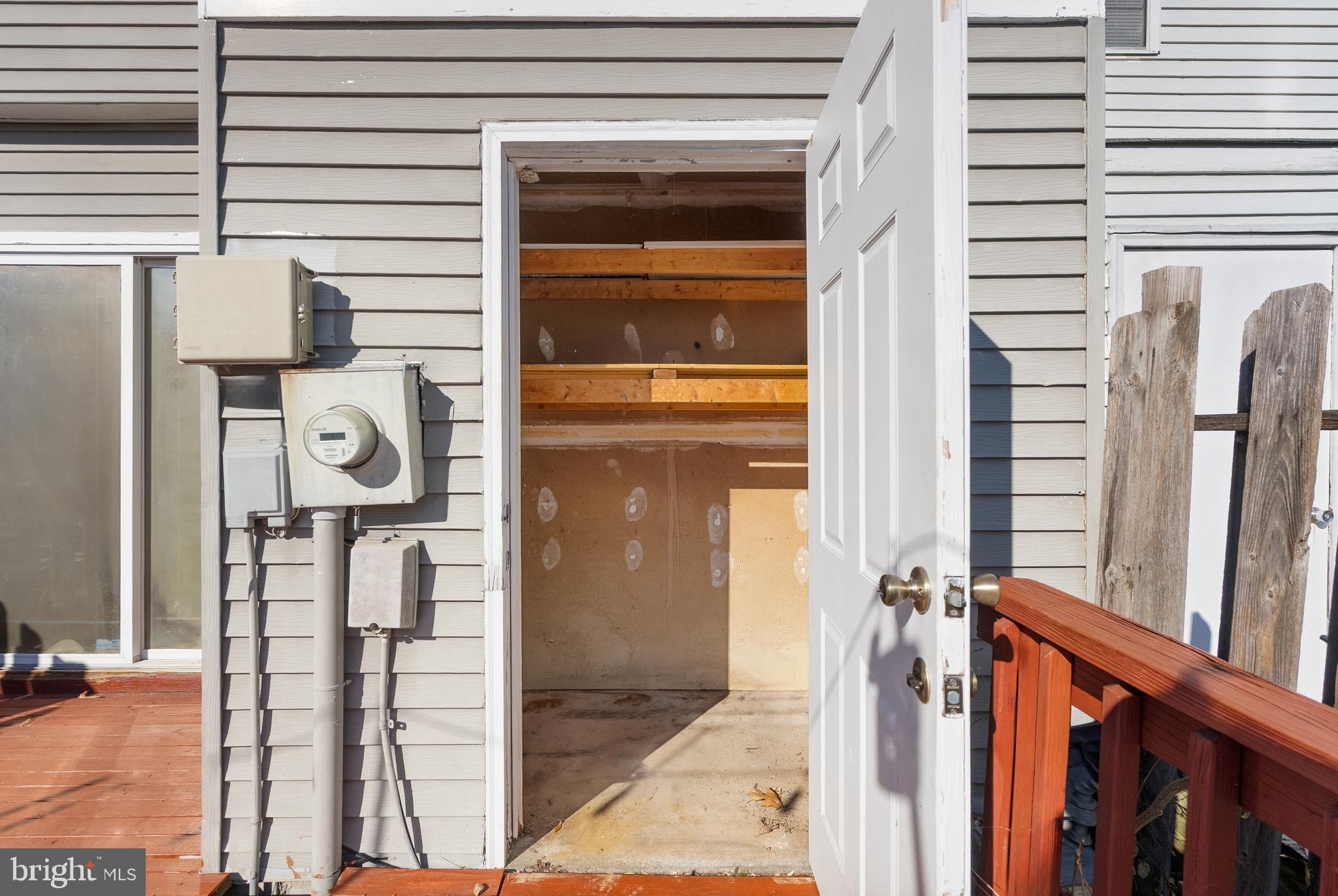 DALE CITY - Residential