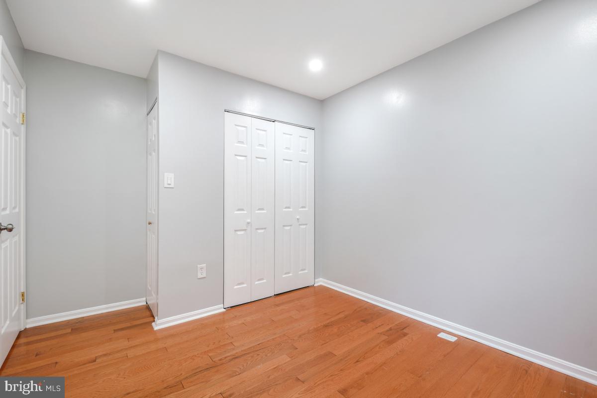 SILVERWOOD - Residential Lease