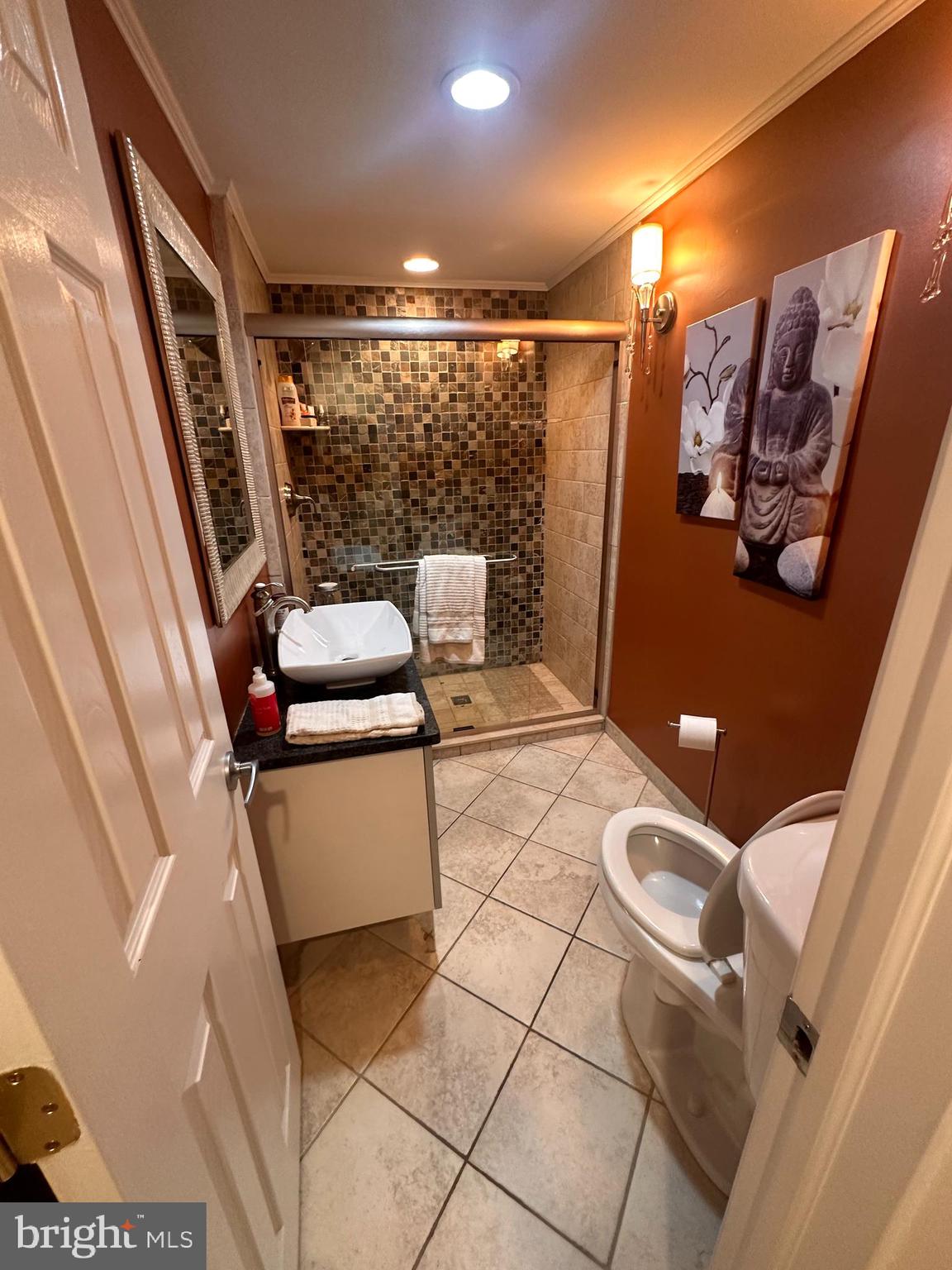 BELLA VISTA - Residential Lease