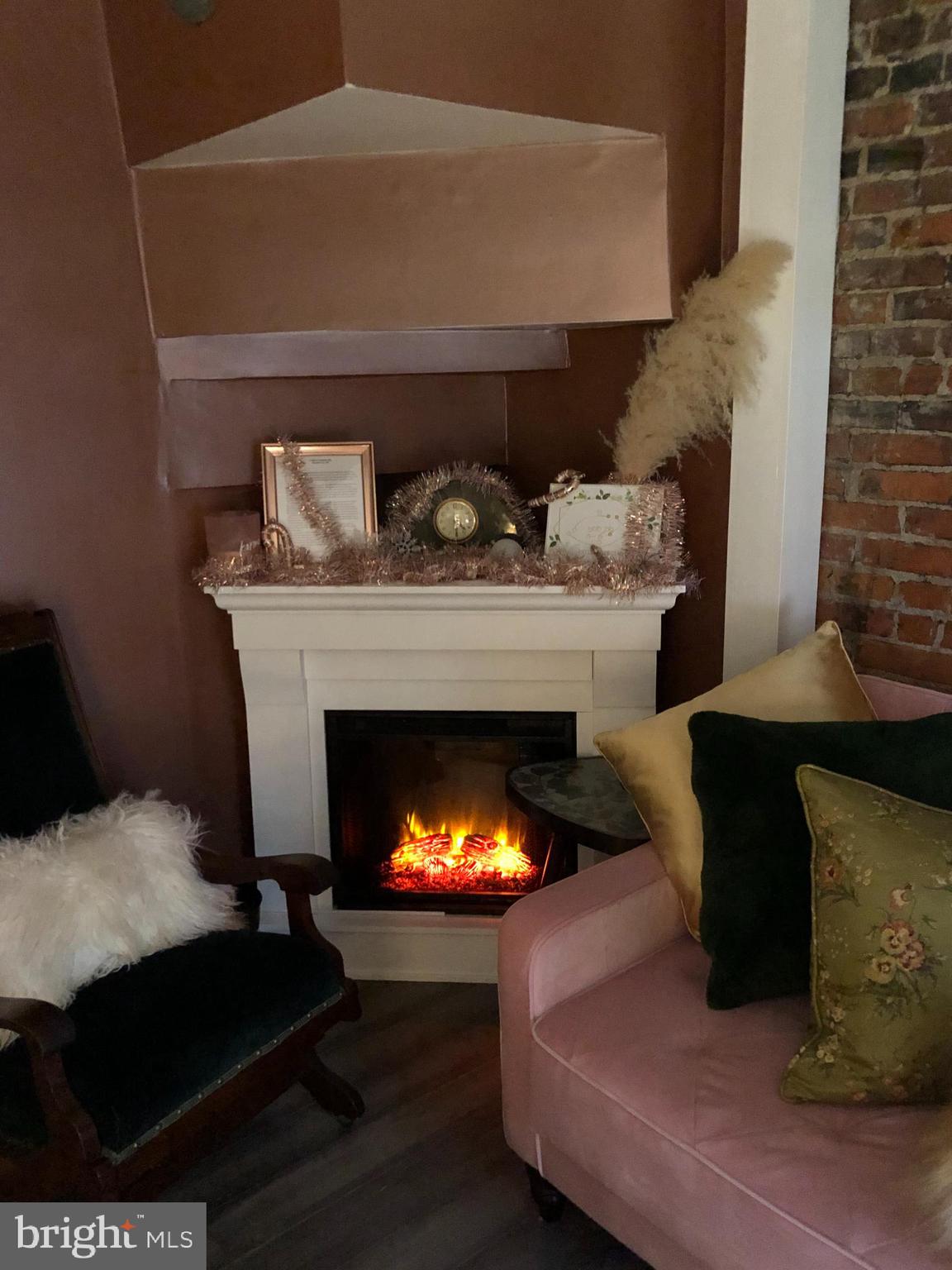 BELLA VISTA - Residential Lease