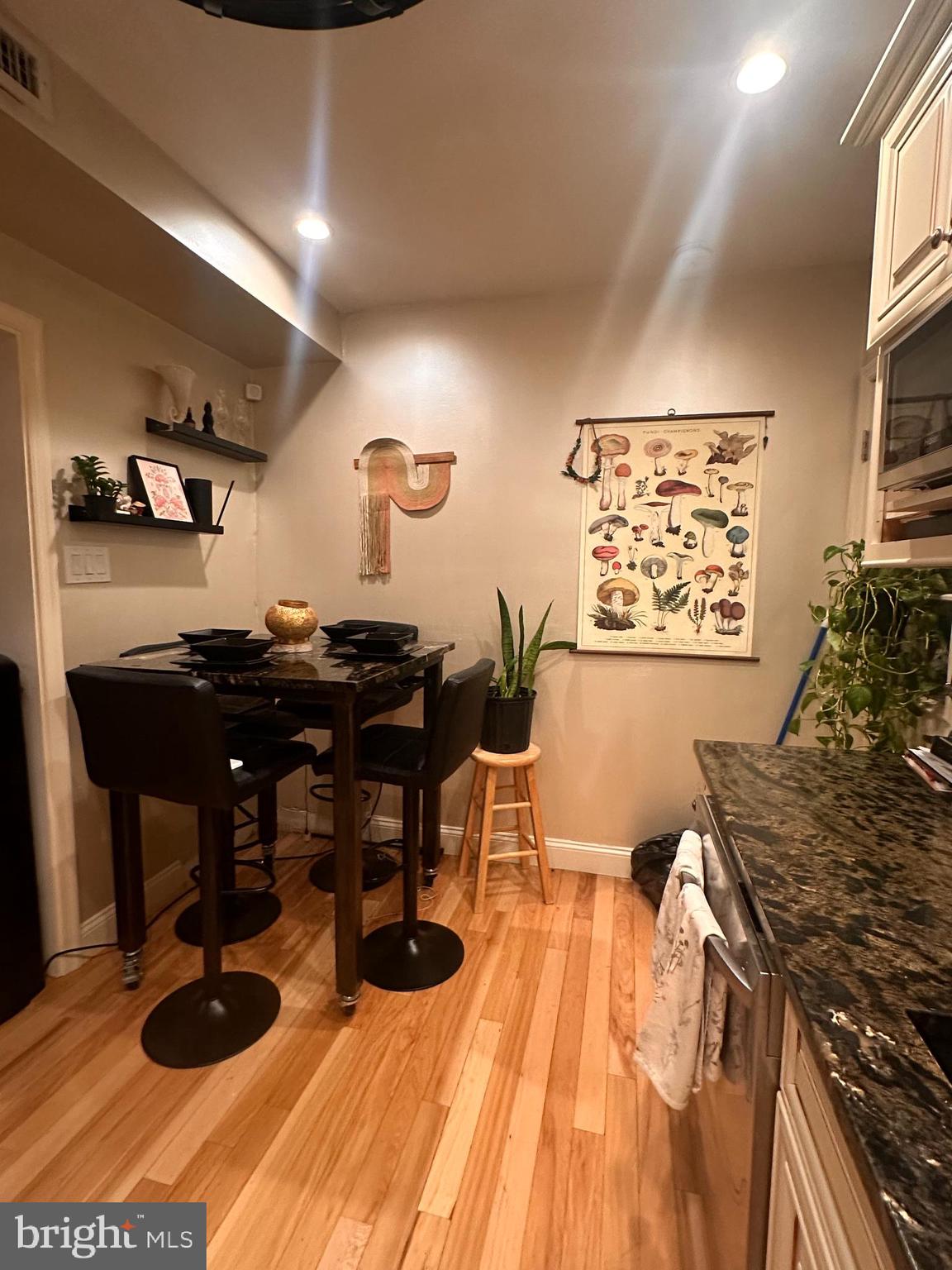 BELLA VISTA - Residential Lease