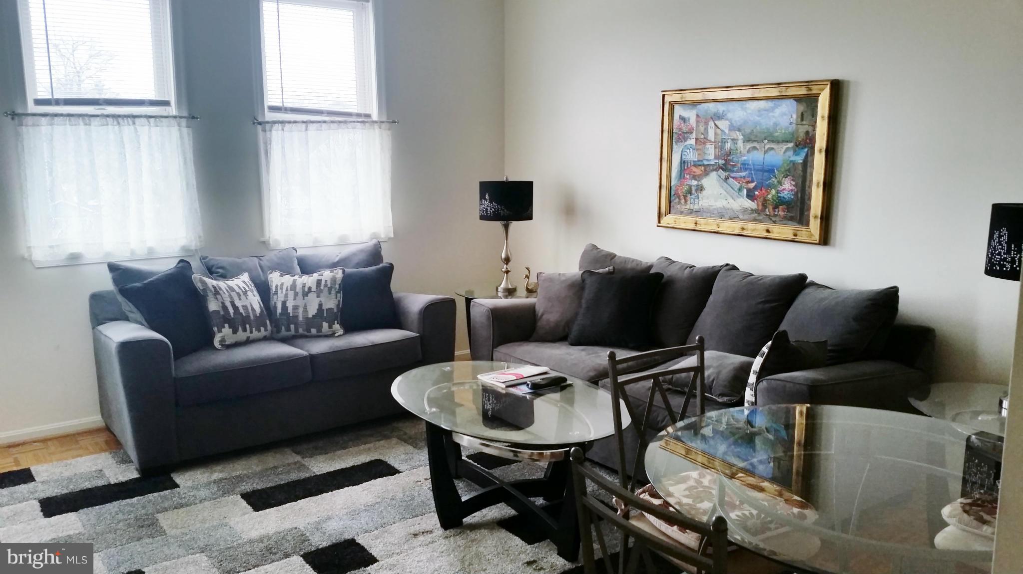 BAYWALK CONDOS - Residential Lease