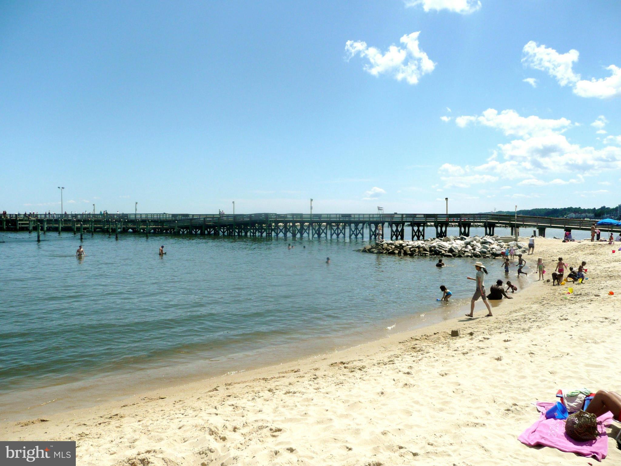 BAYWALK CONDOS - Residential Lease