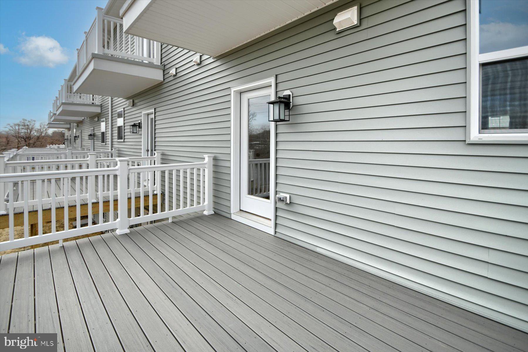 RIVER POINTE - Residential Lease