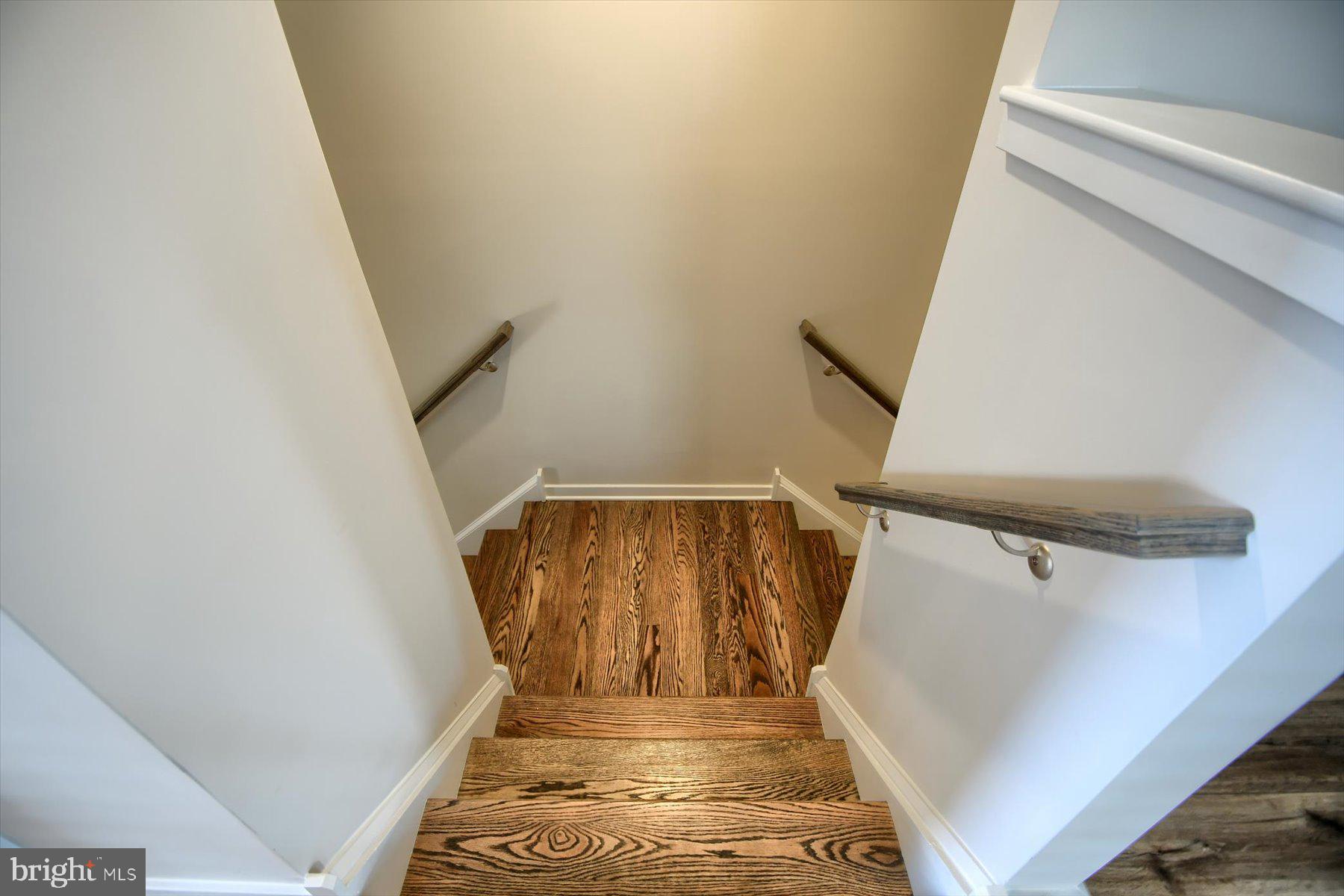 RIVER POINTE - Residential Lease