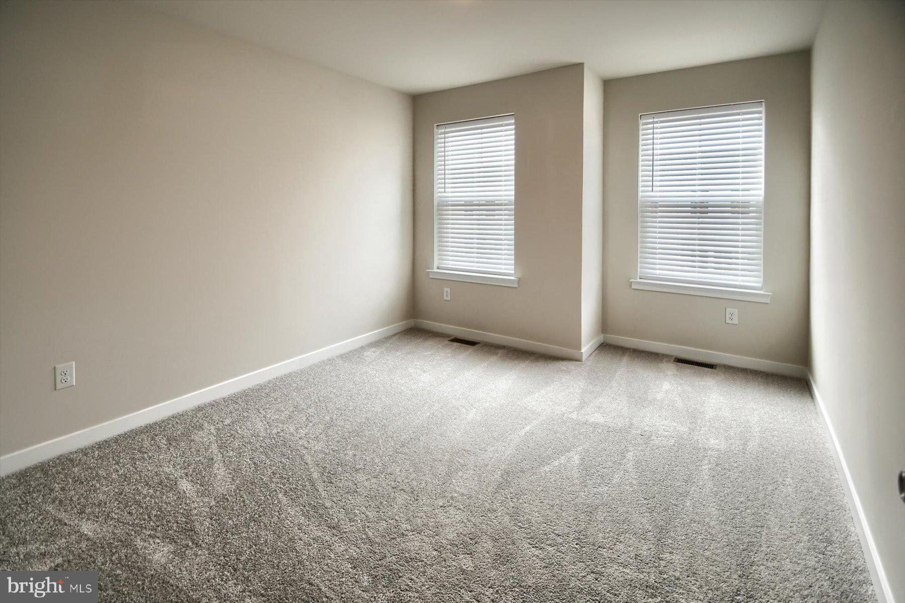 RIVER POINTE - Residential Lease