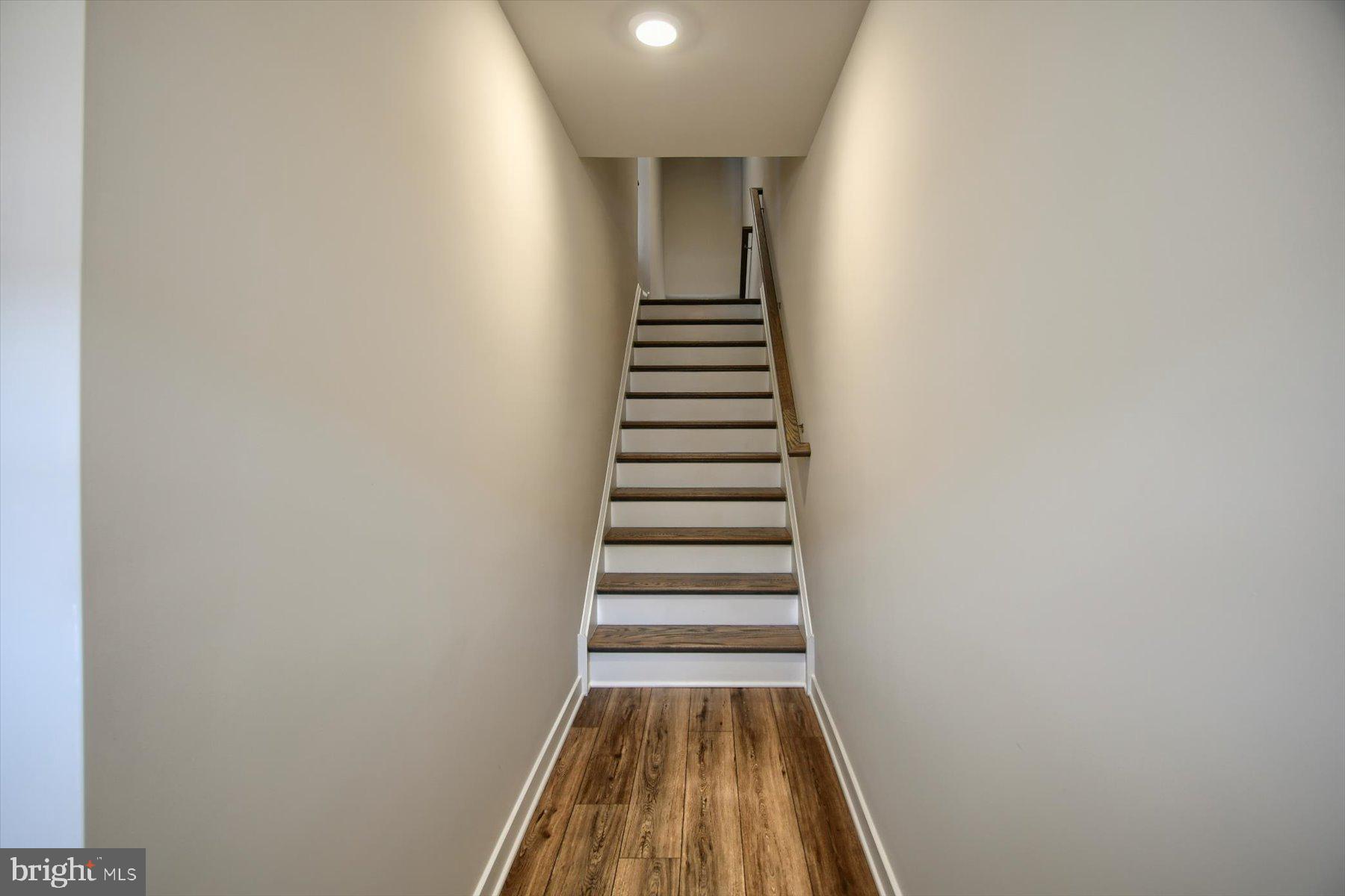 RIVER POINTE - Residential Lease