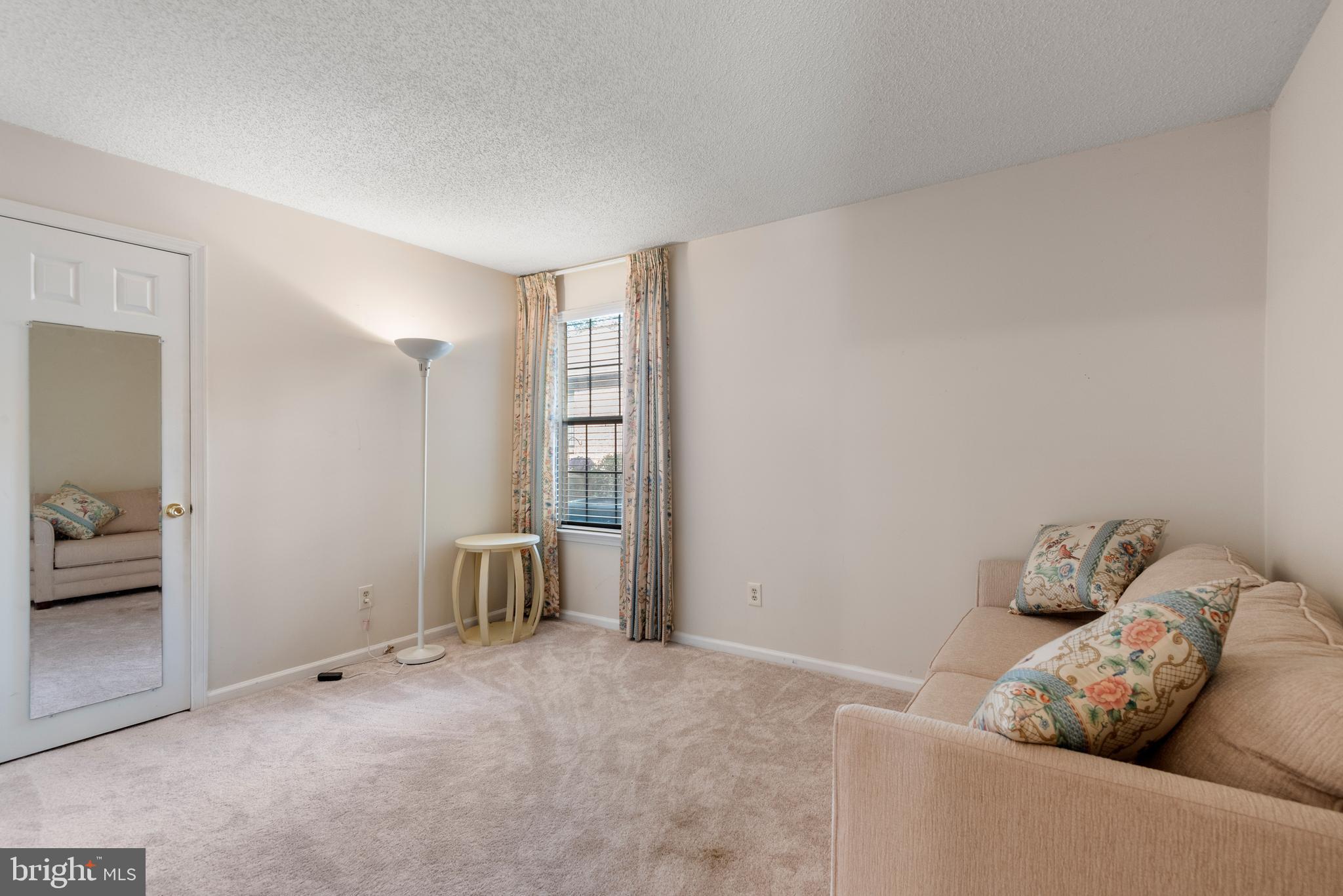 CHESTERBROOK - Residential