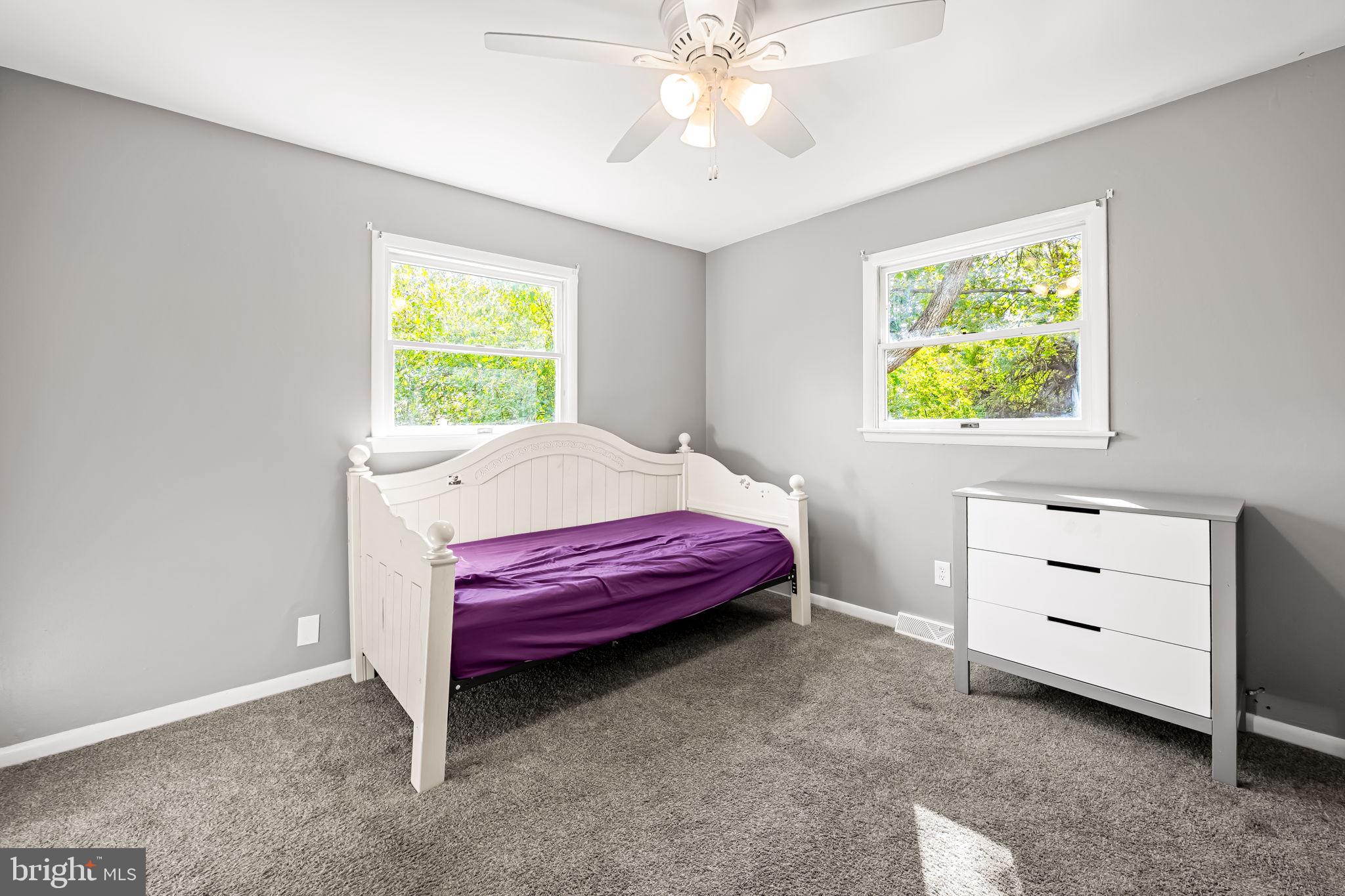 FAIRLAWN - Residential