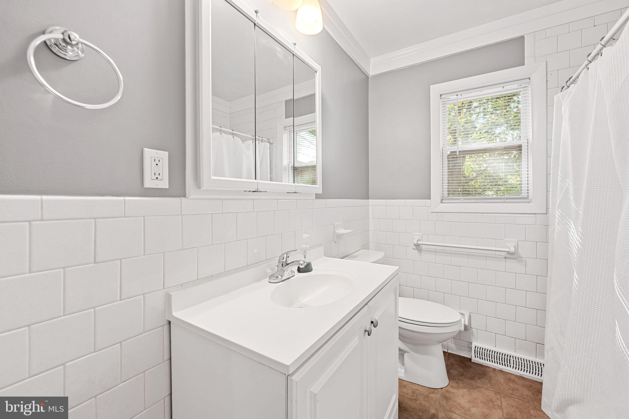 FAIRLAWN - Residential