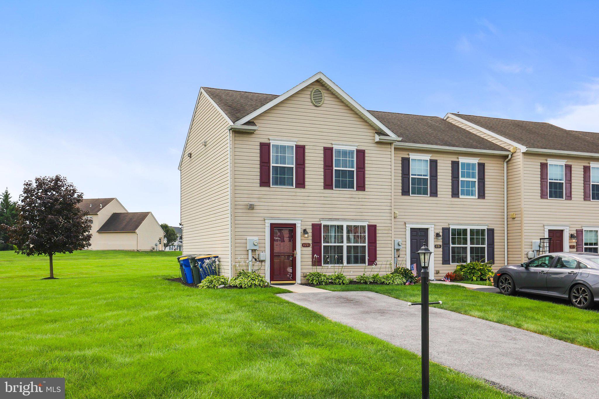 3750 MAZELAND COURT 32