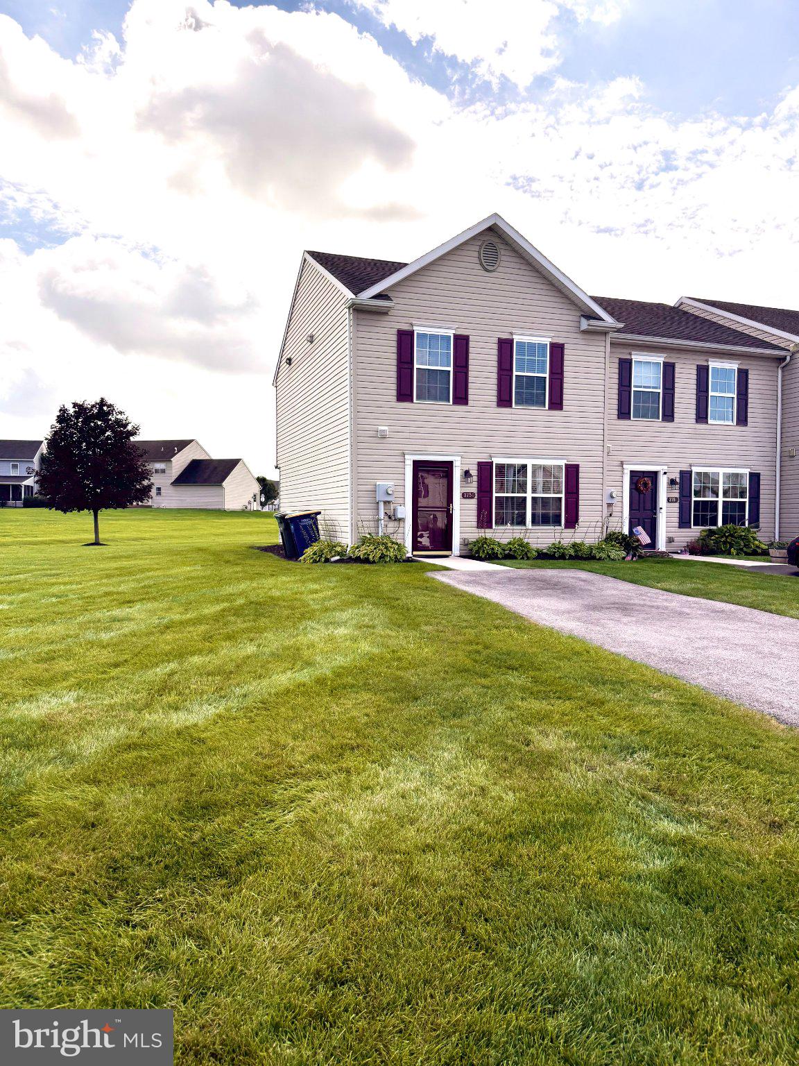 3750 MAZELAND COURT 32
