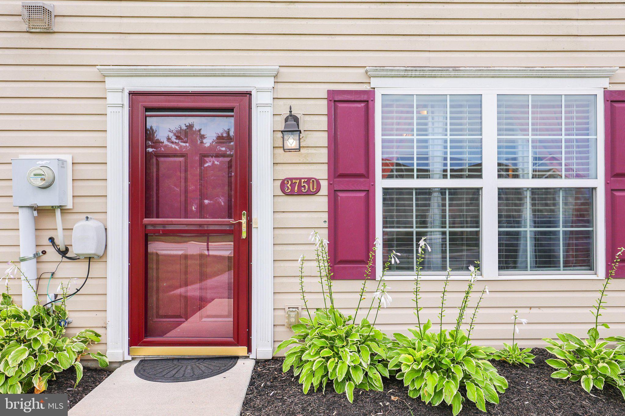 3750 MAZELAND COURT 32
