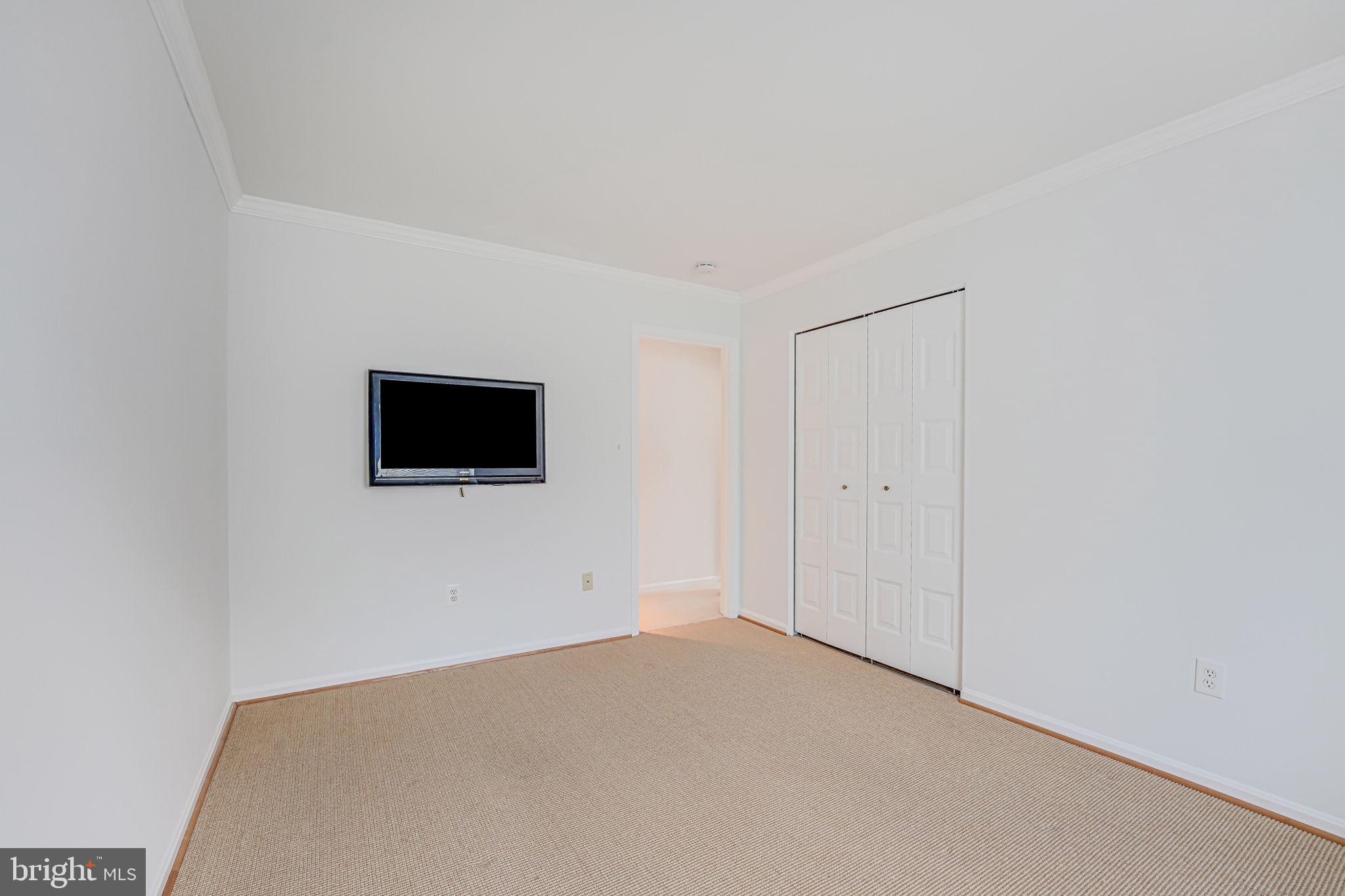 MILWAY MEADOWS - Residential