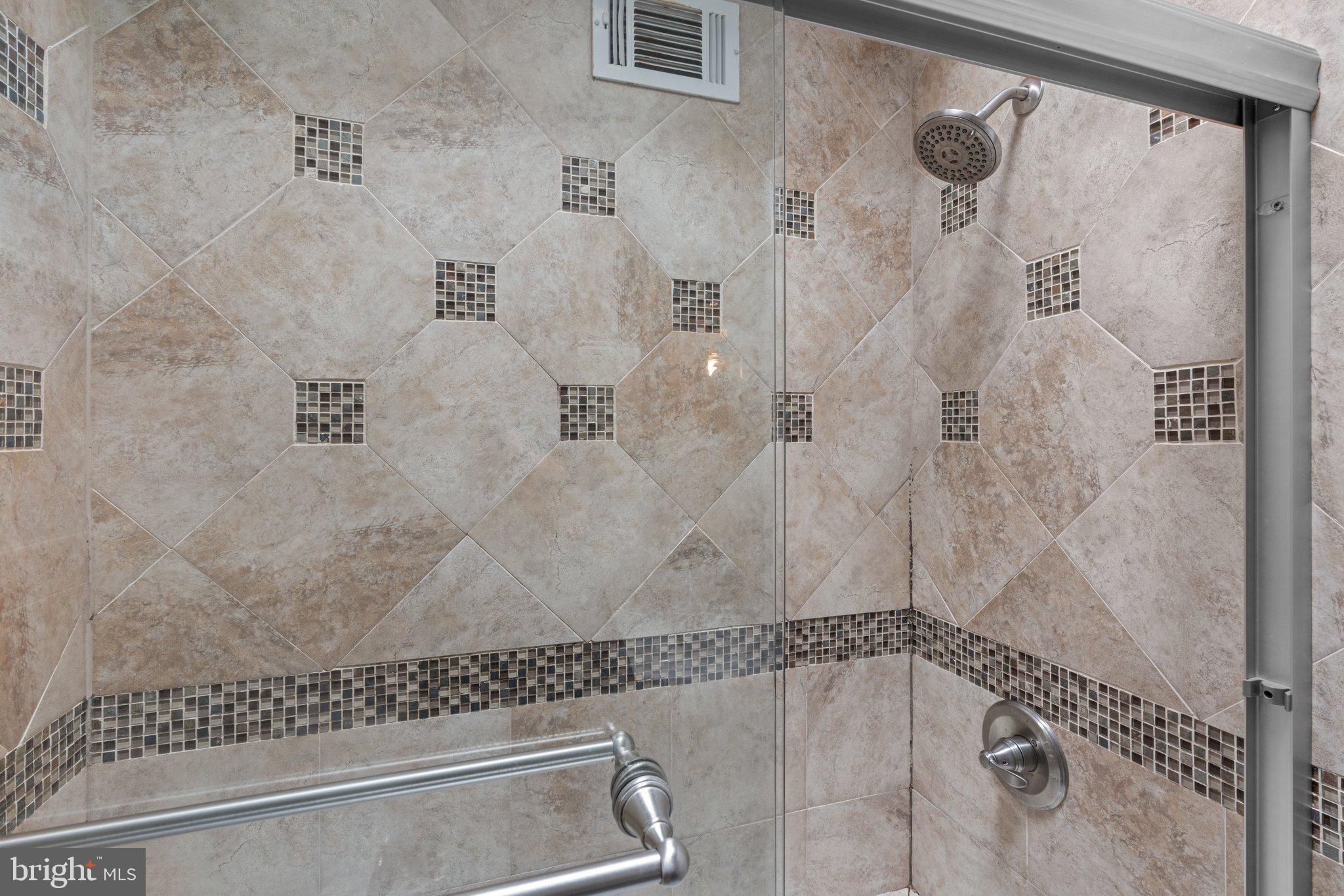 MODENA PARK - Residential