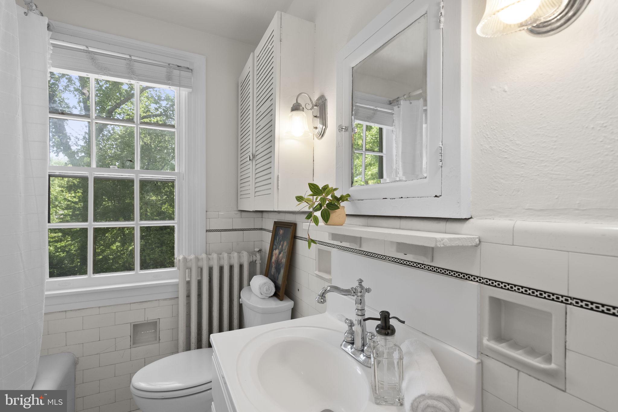 WARDOUR - Residential
