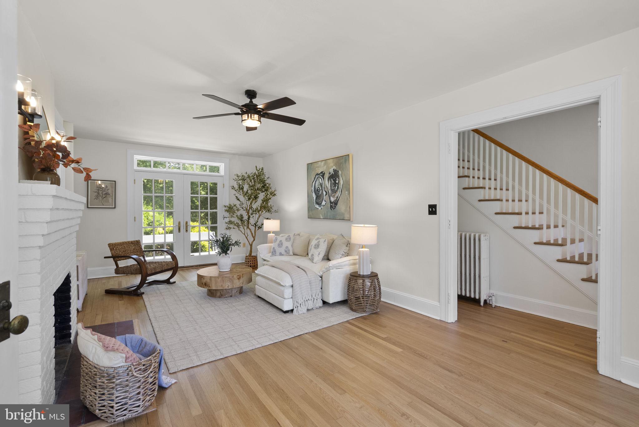 WARDOUR - Residential