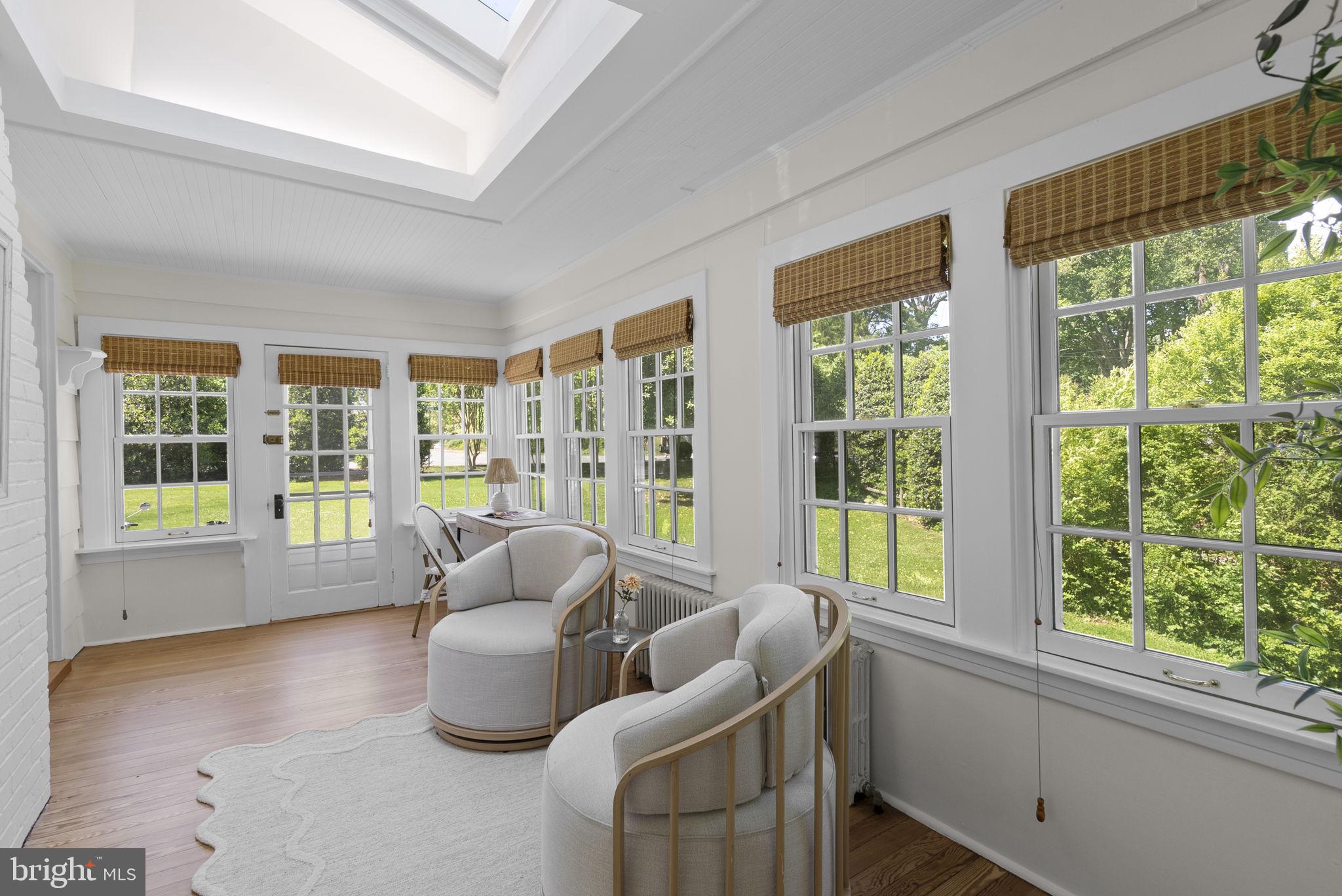 WARDOUR - Residential