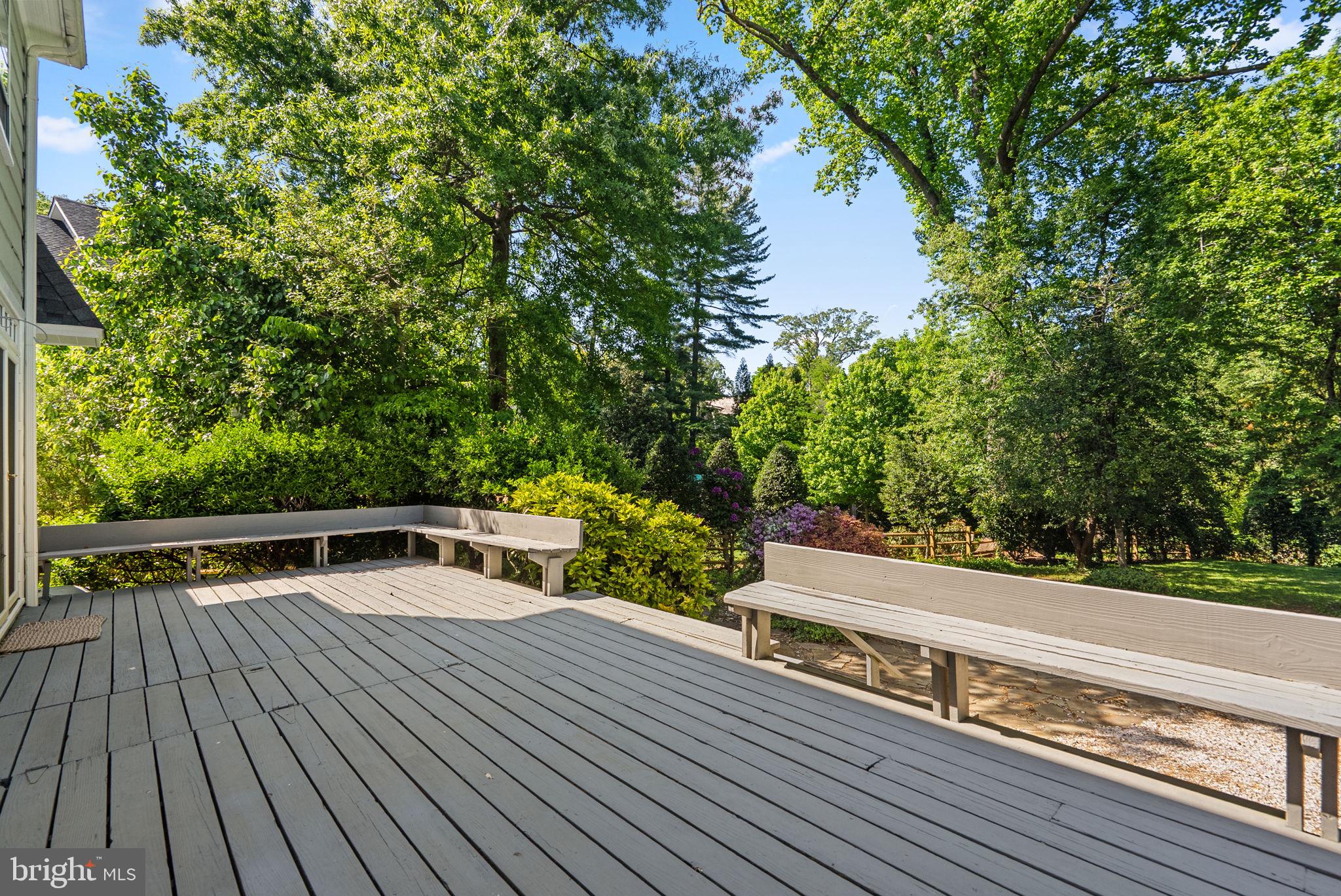 WARDOUR - Residential
