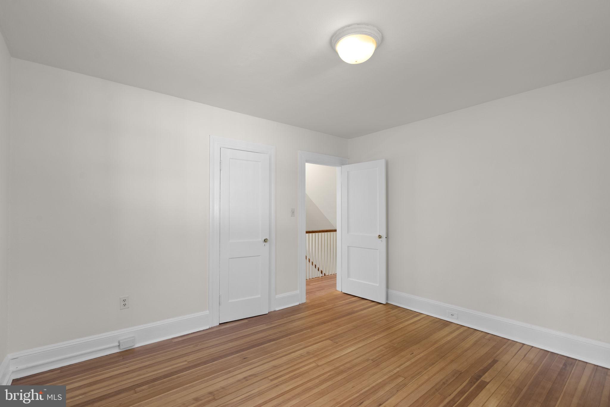 WARDOUR - Residential