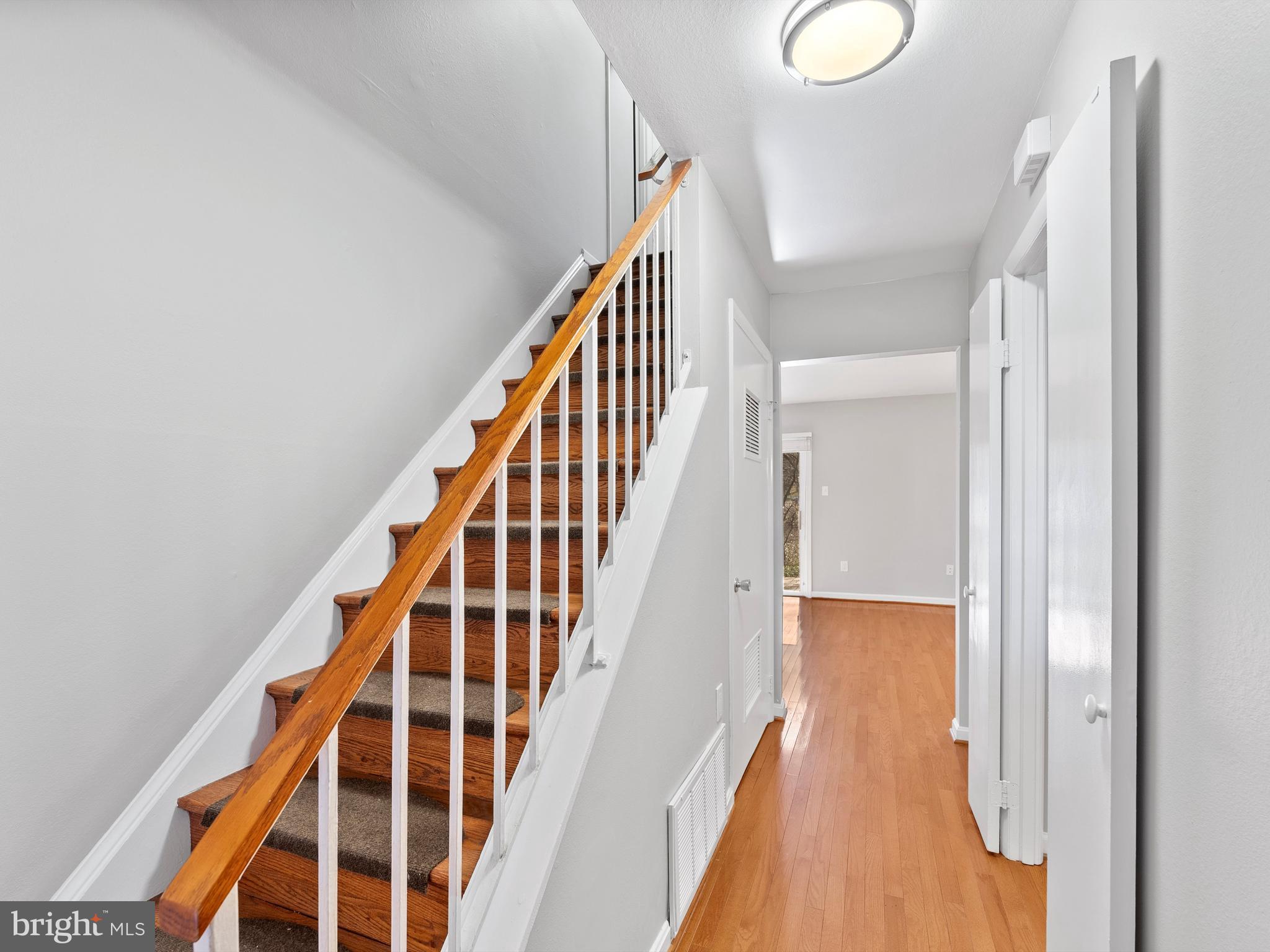 RESTON TOWN CENTER - Residential Lease