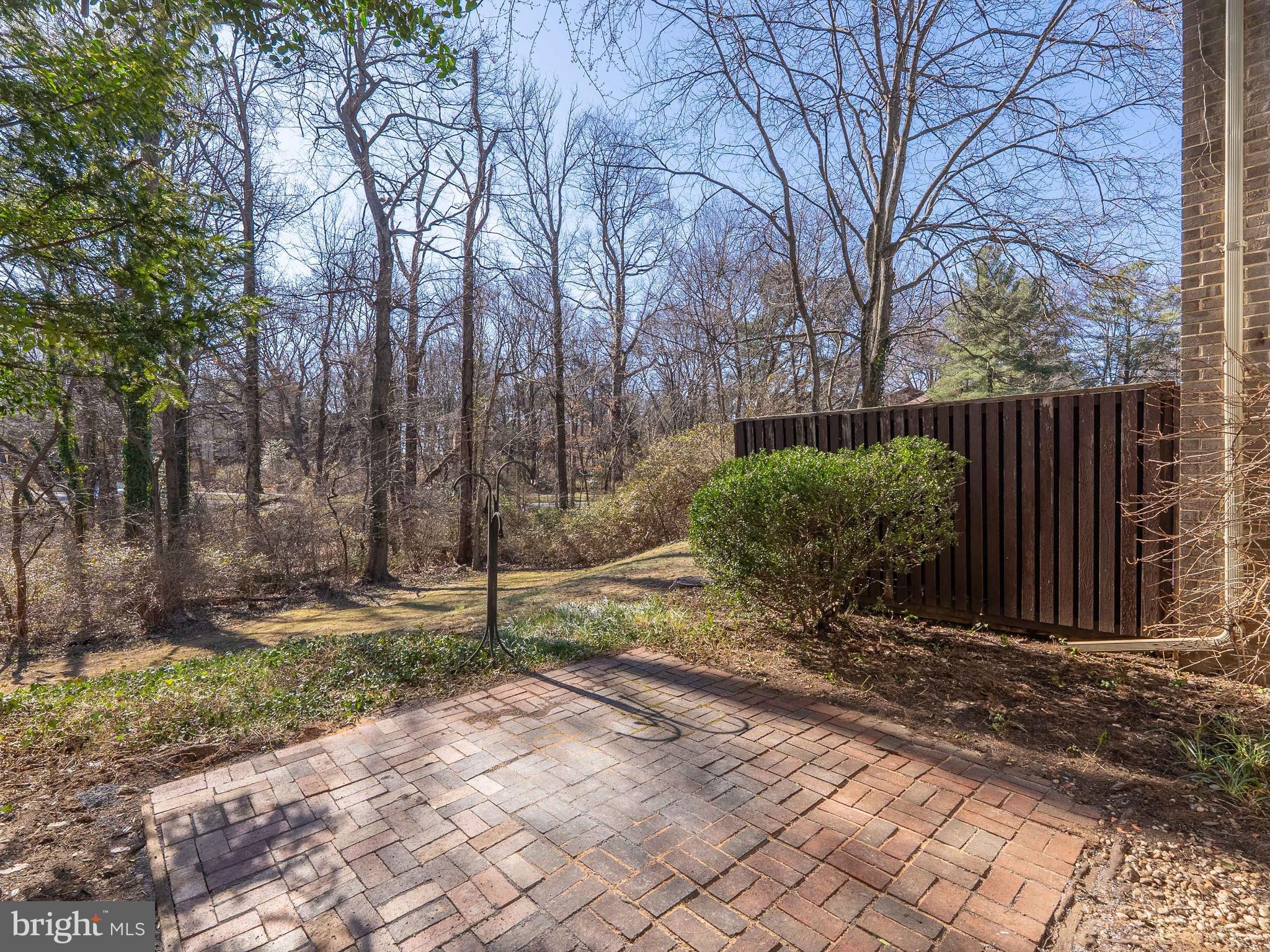 RESTON TOWN CENTER - Residential Lease