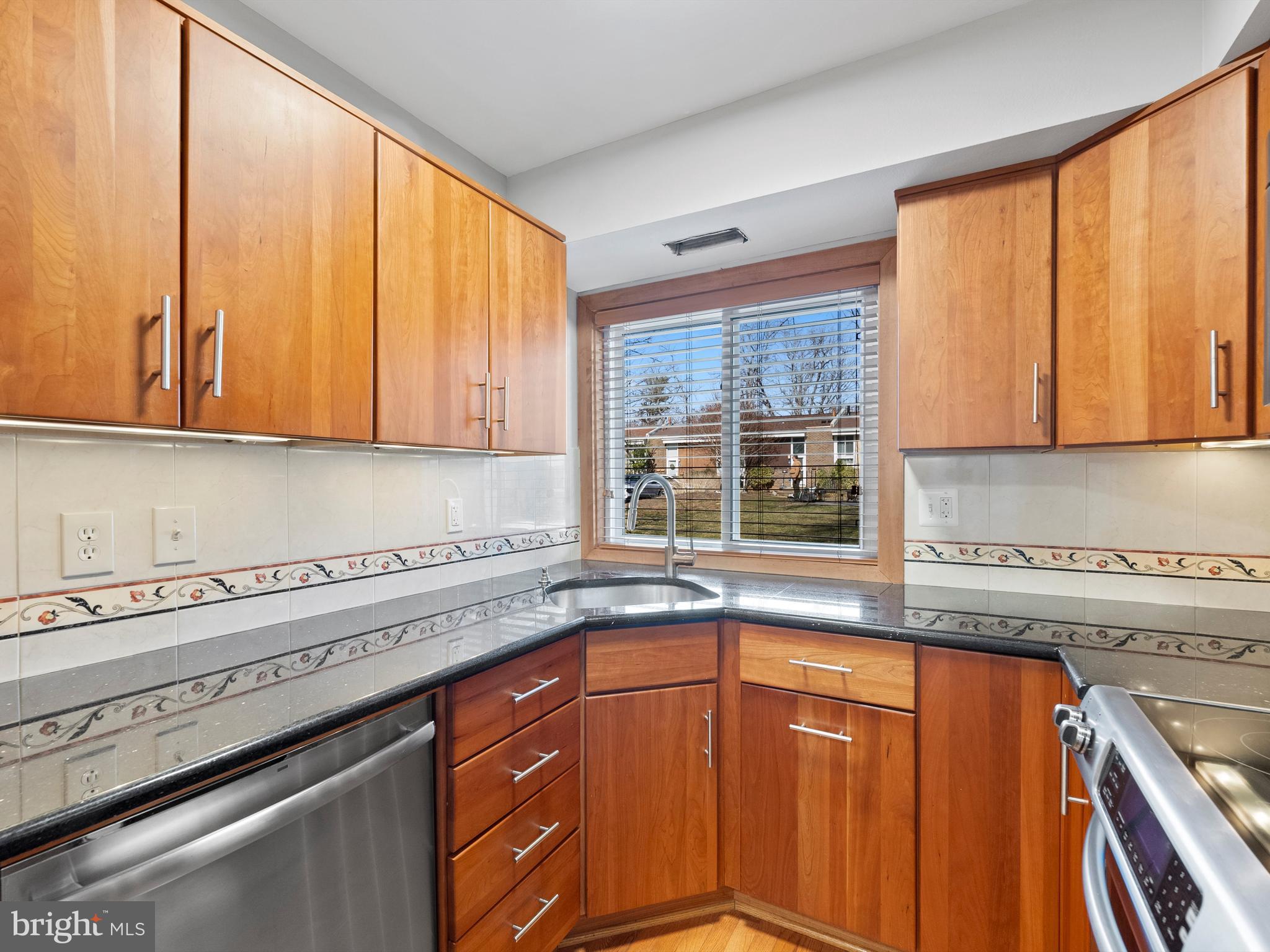 RESTON TOWN CENTER - Residential Lease