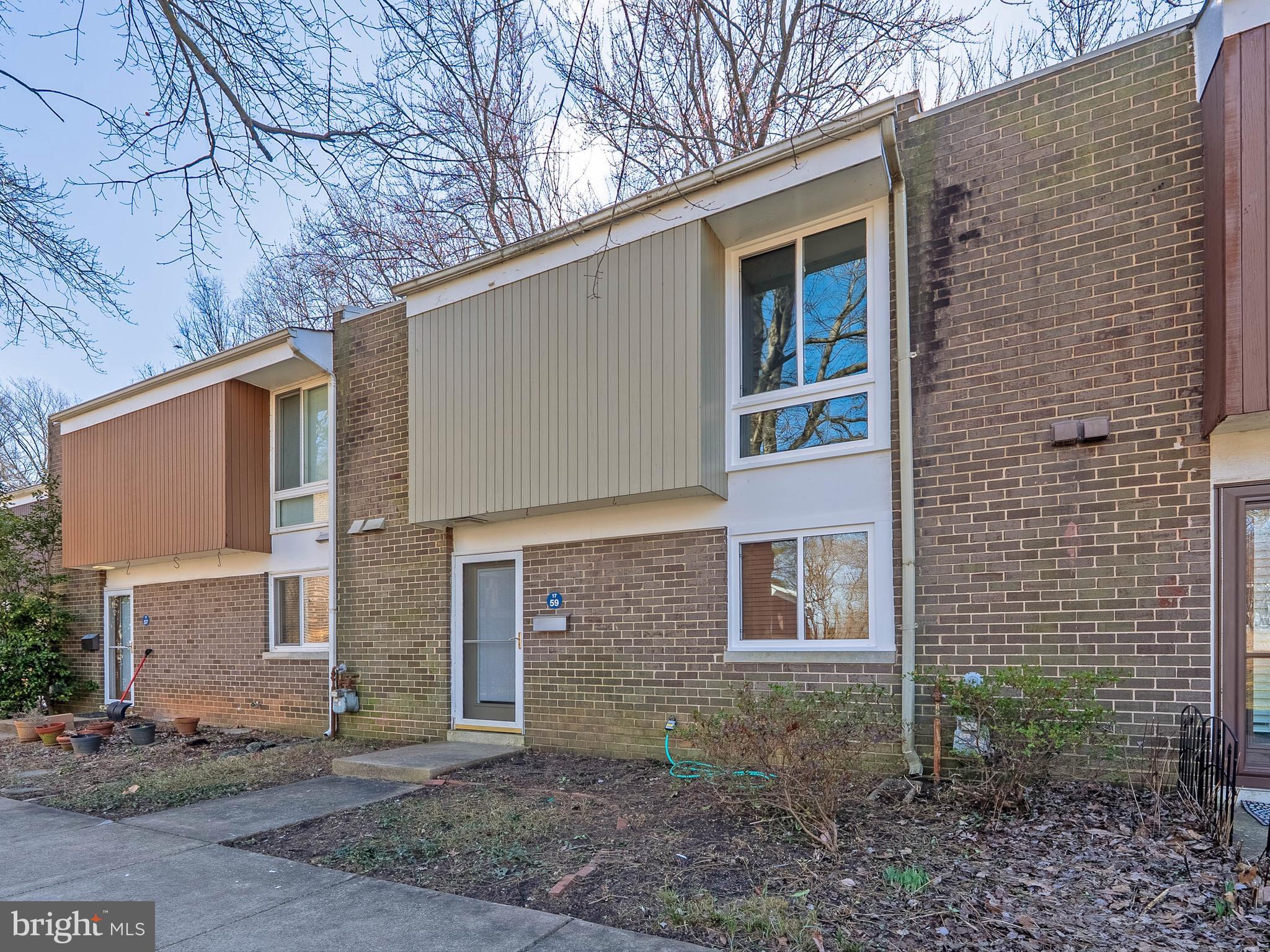 RESTON TOWN CENTER - Residential Lease