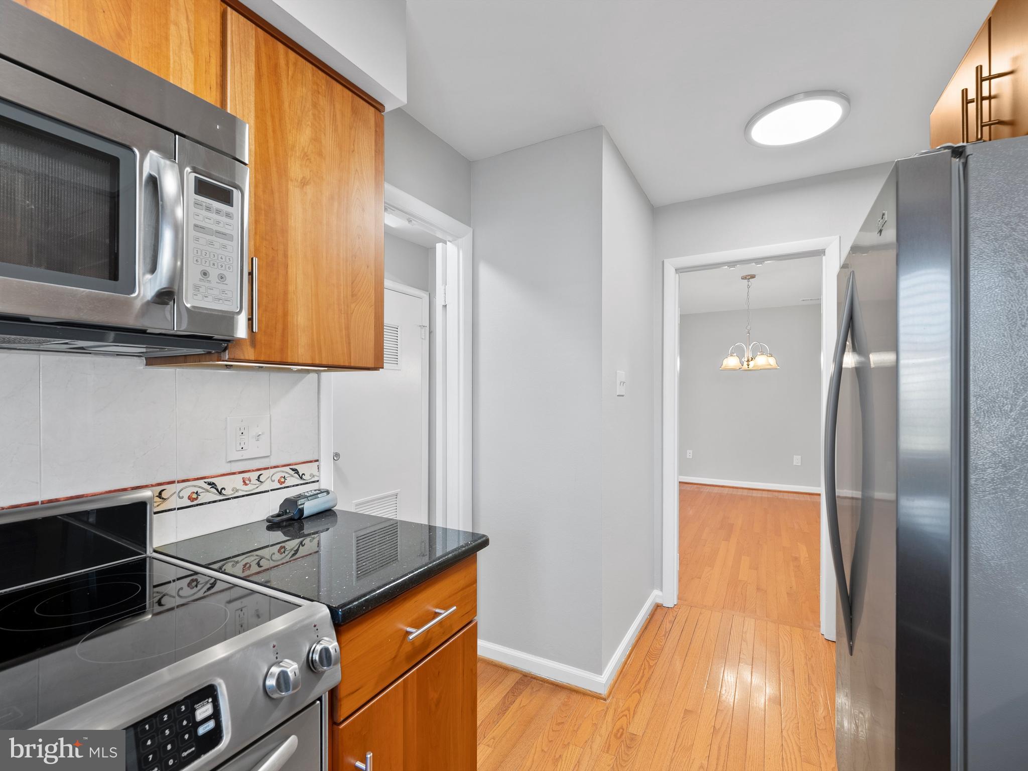 RESTON TOWN CENTER - Residential Lease