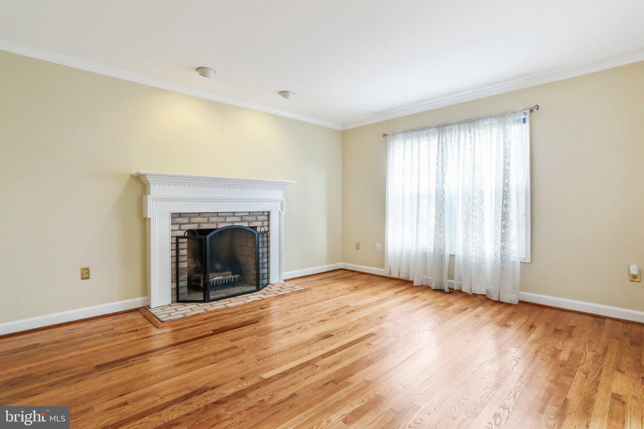 WORMANS MILL - Residential