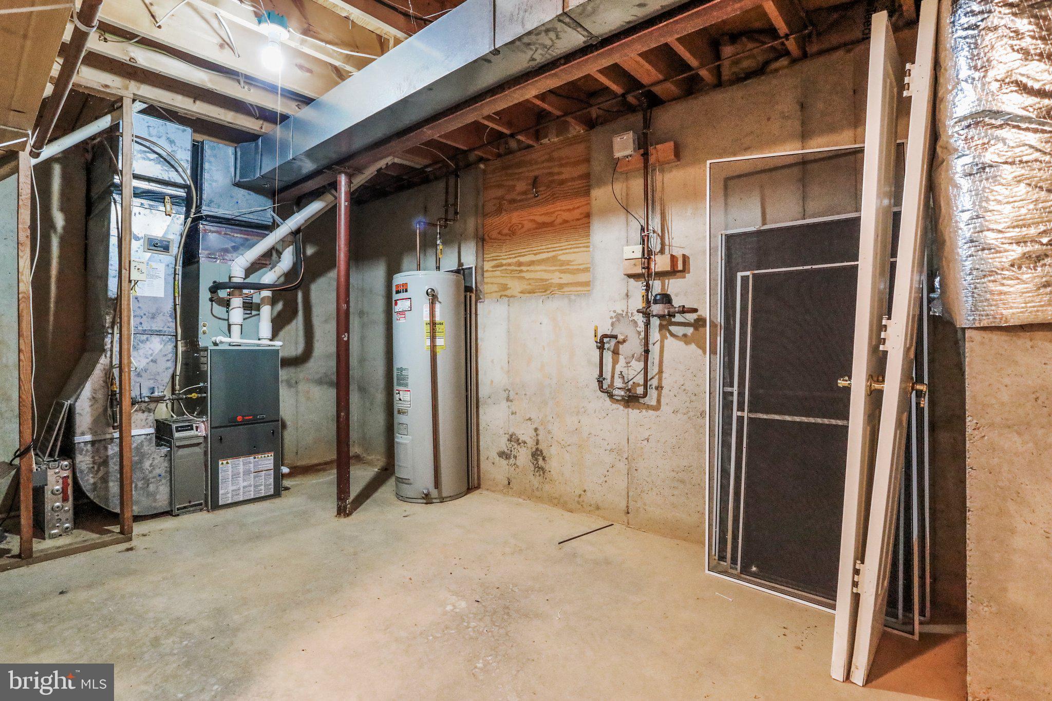 WORMANS MILL - Residential