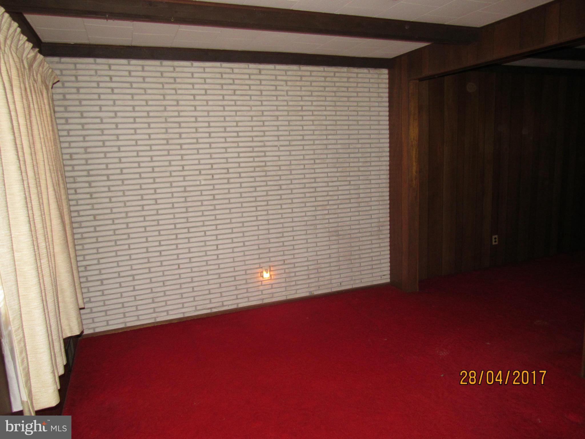 ELMWOOD - Residential