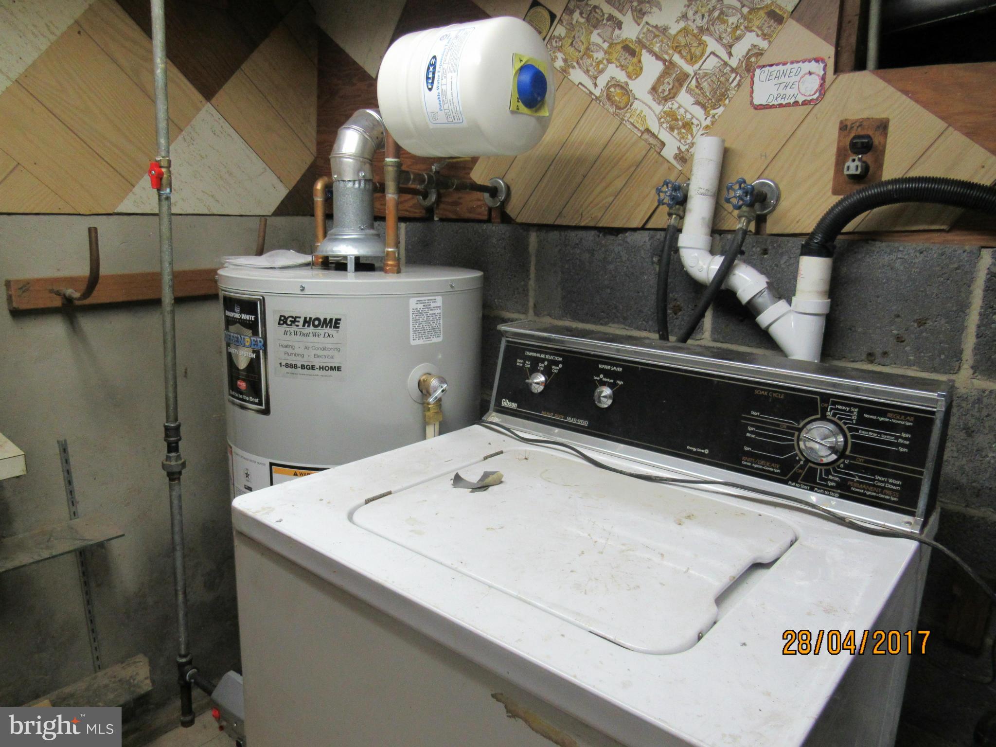 ELMWOOD - Residential