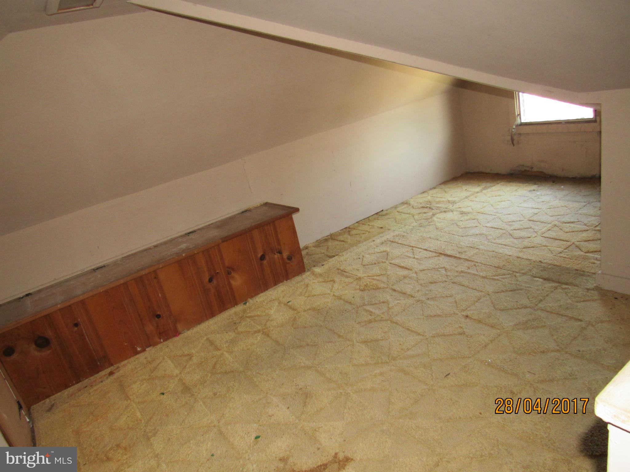 ELMWOOD - Residential