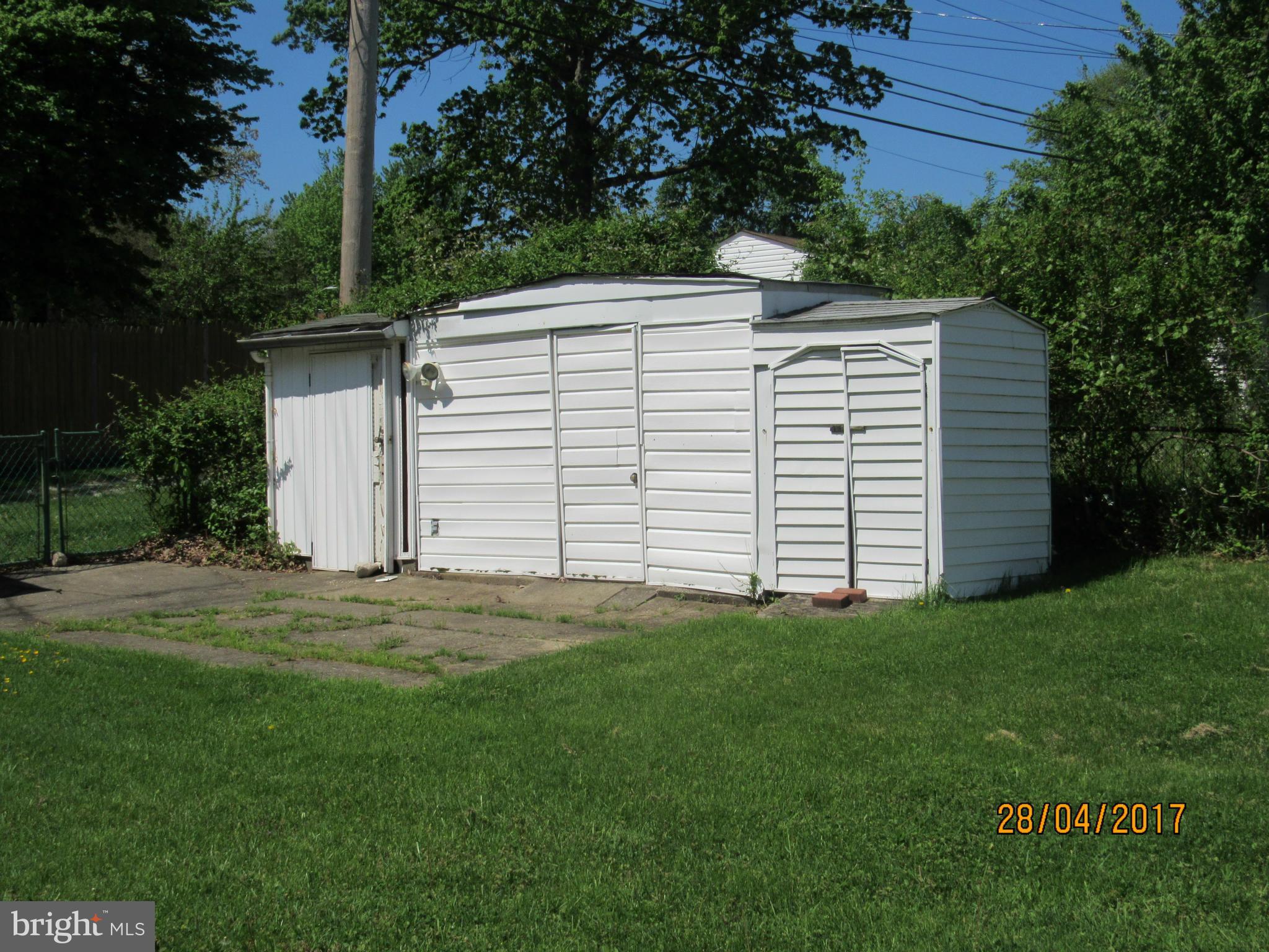 ELMWOOD - Residential