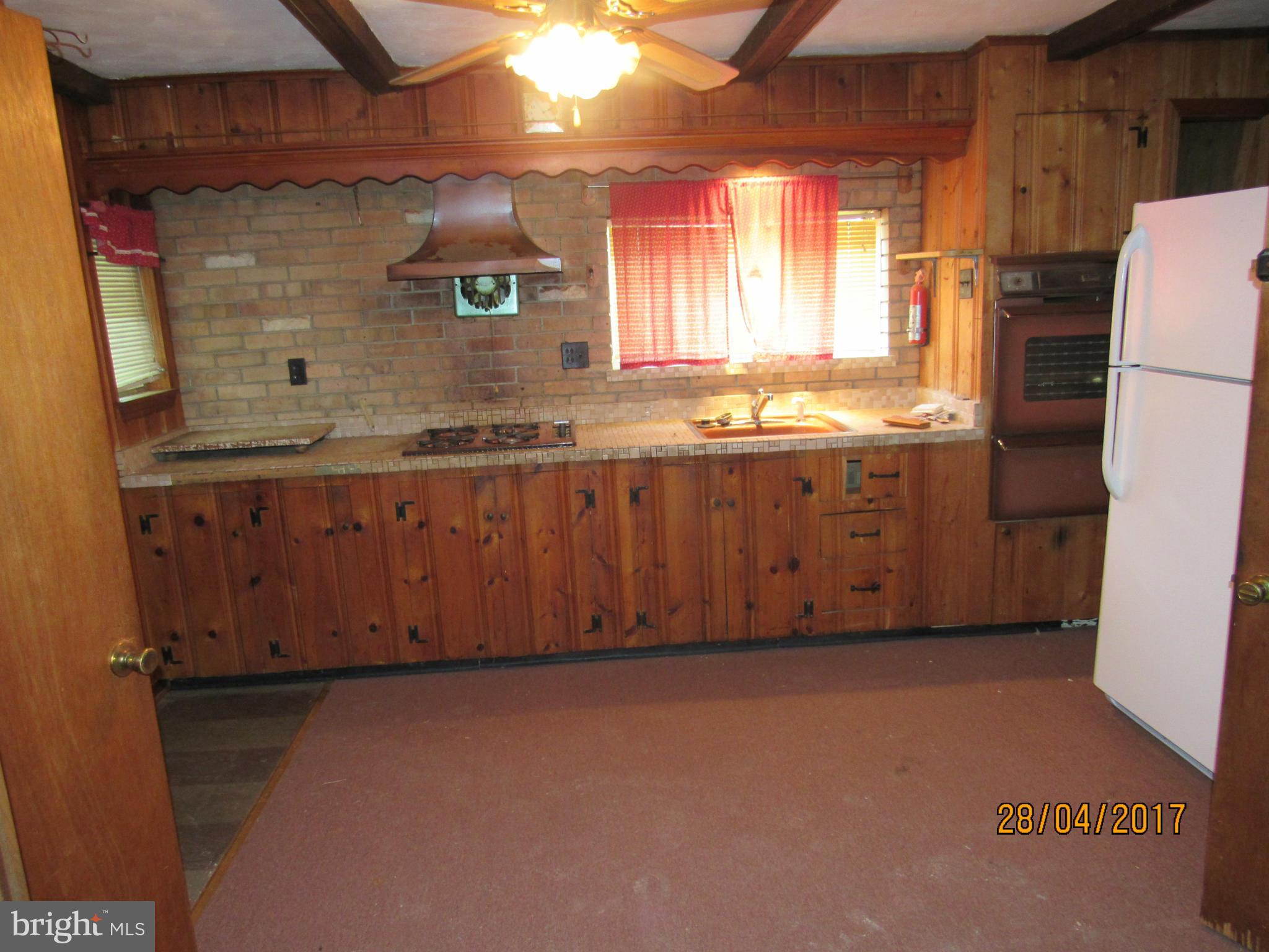 ELMWOOD - Residential