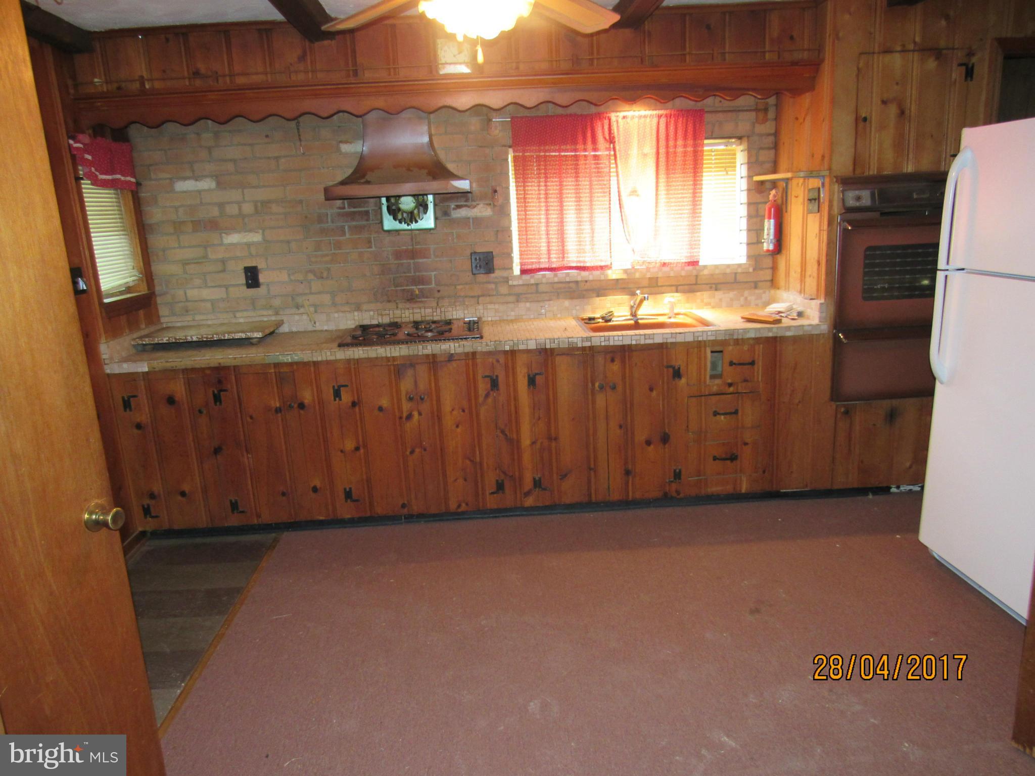 ELMWOOD - Residential