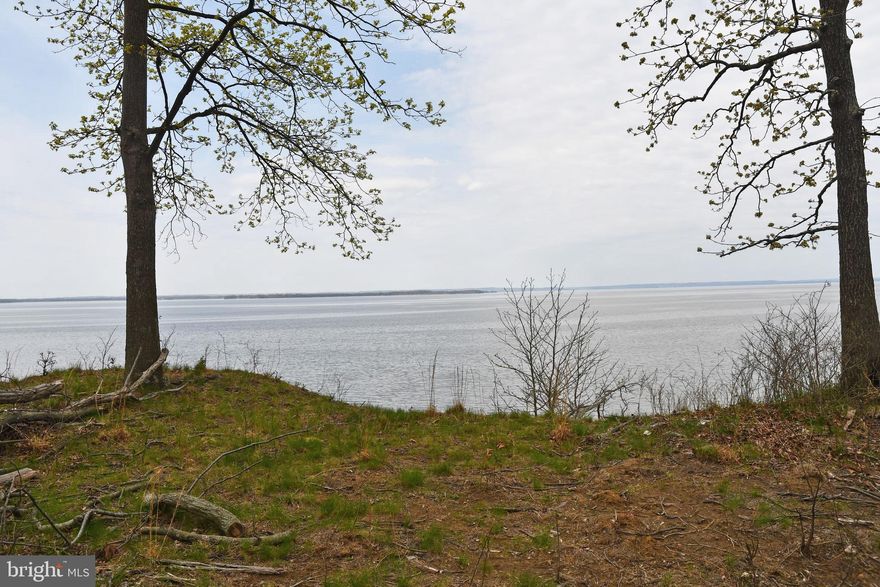 Gorgeous building lot offering high profile western views across the upper bay.  Beautiful sunset views and passing ocean vessels.  2 adjacent lots are available.